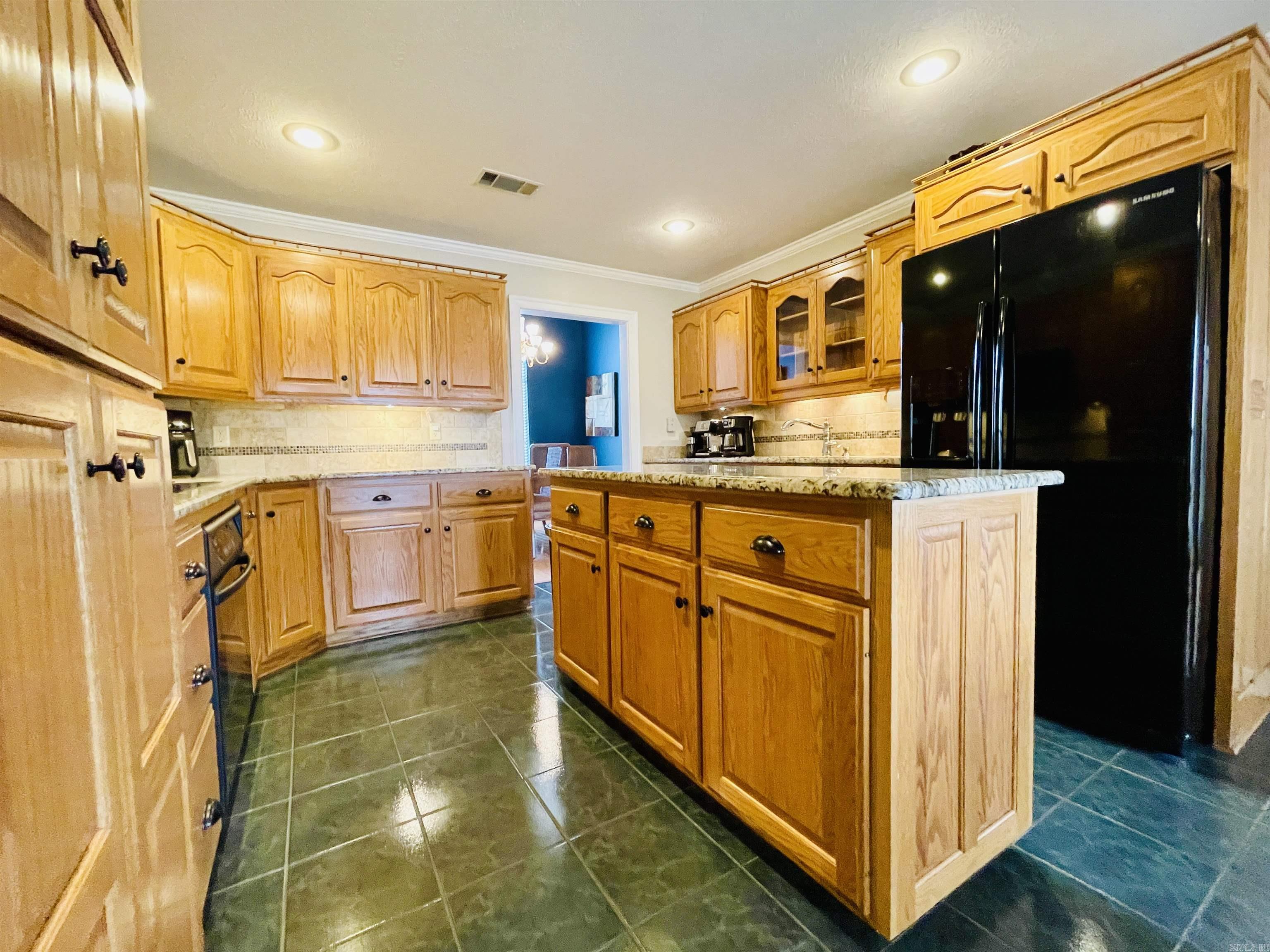 WOODLAND SPRINGS - Residential