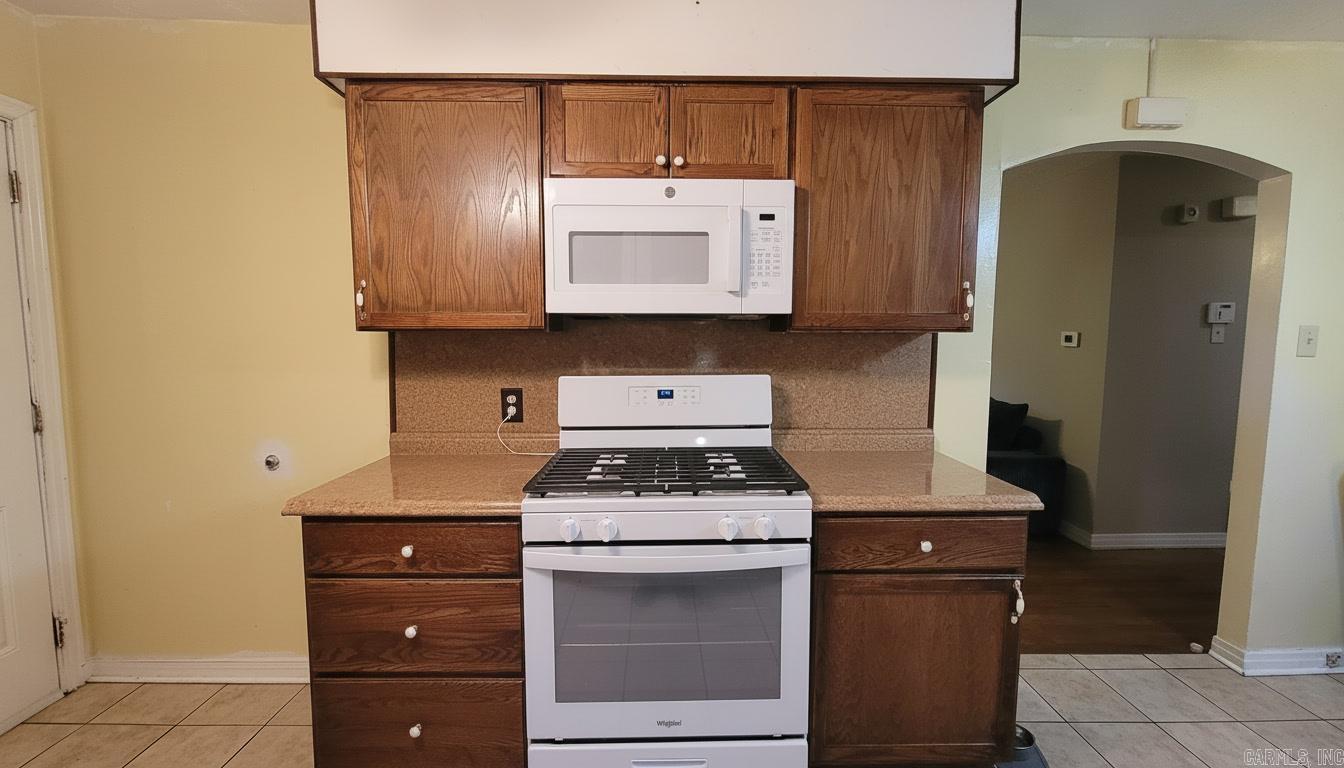 BARROW JOHN - Residential