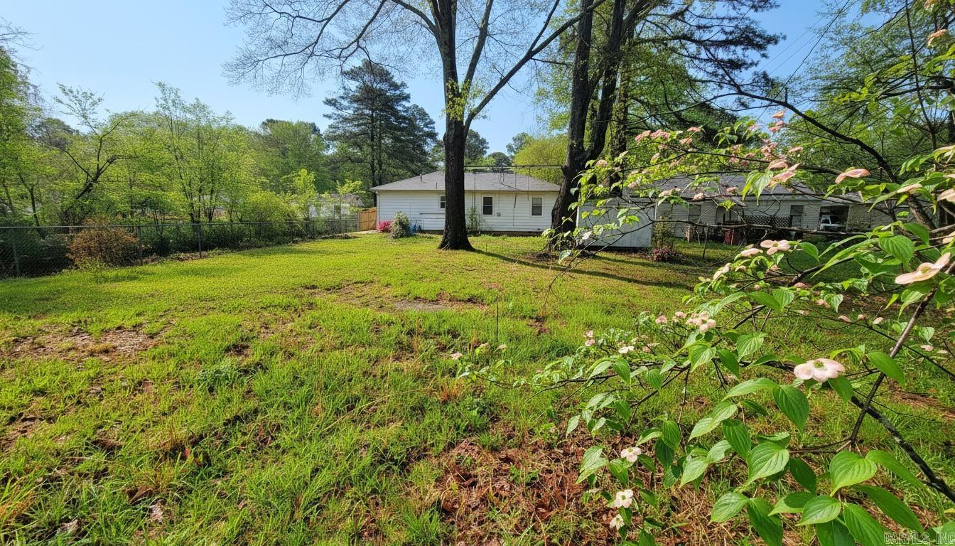 BARROW JOHN - Residential