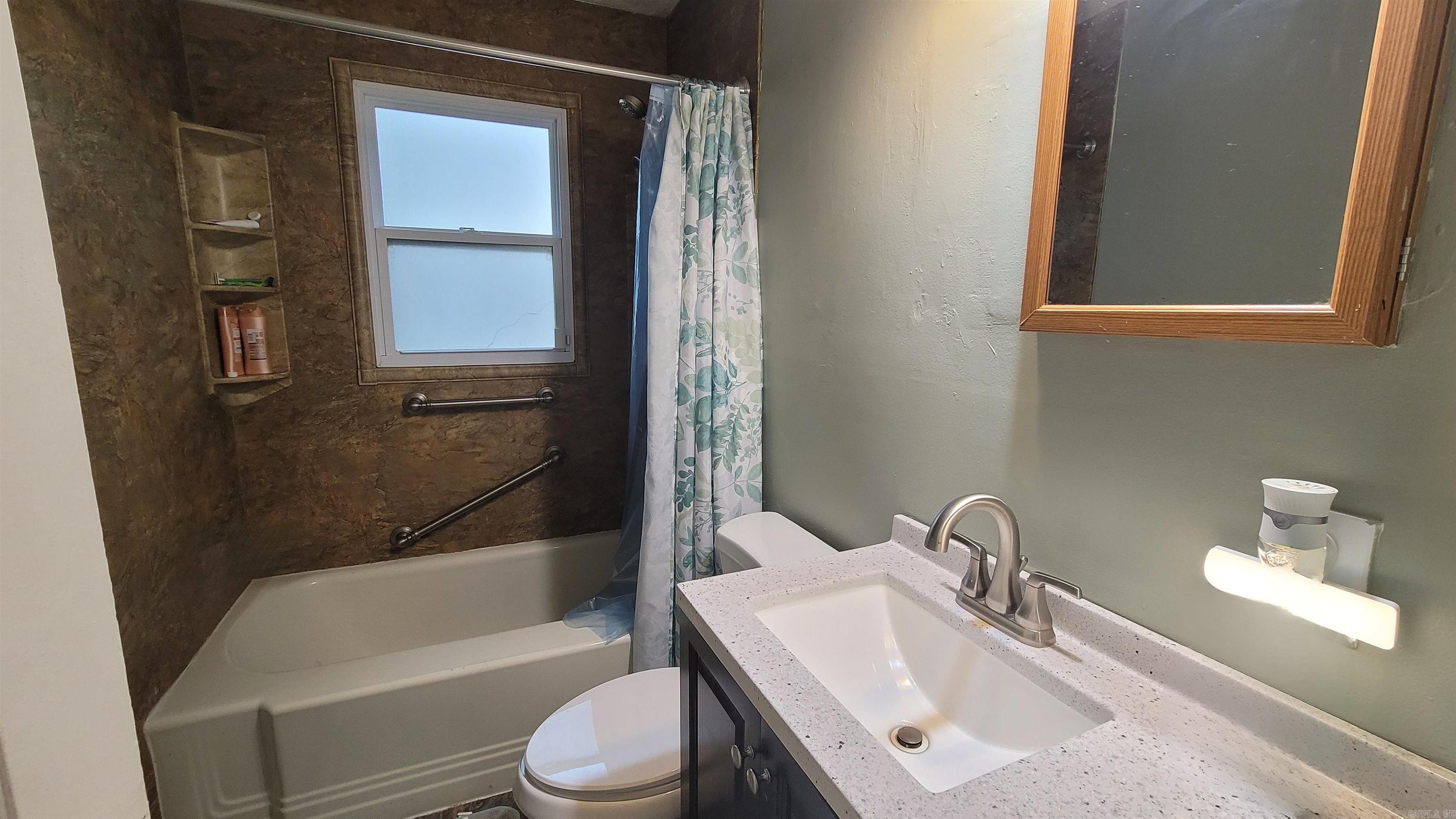 BARROW JOHN - Residential