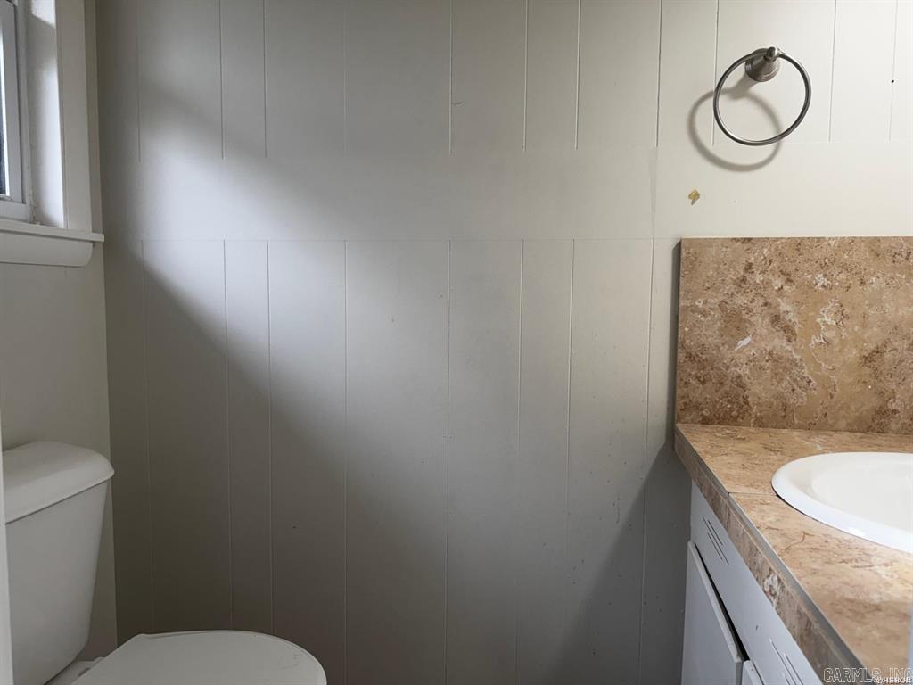 BATES, J.F. - Residential