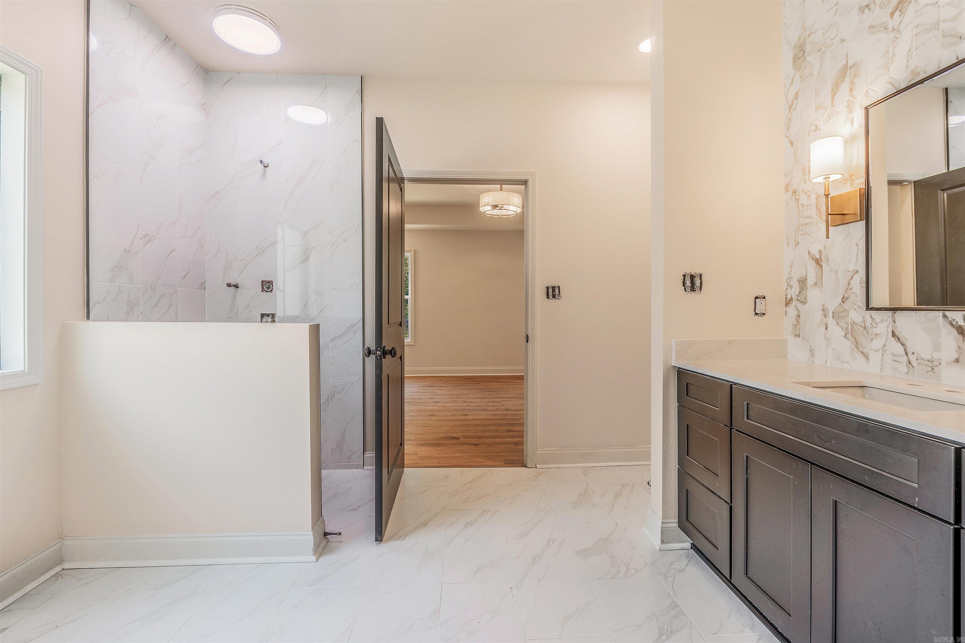 BROWN ADD TO JACK - Residential