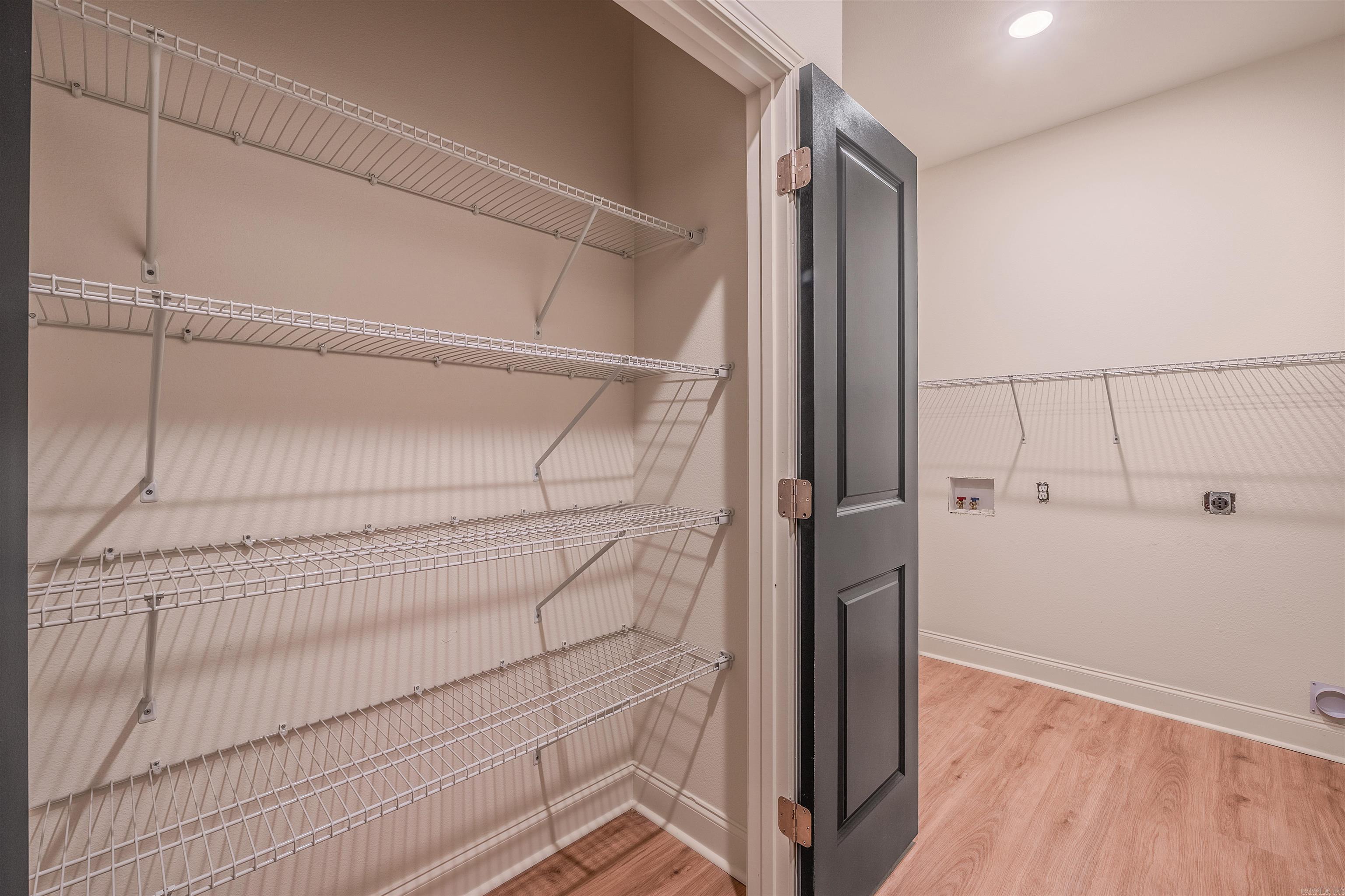 BROWN ADD TO JACK - Residential