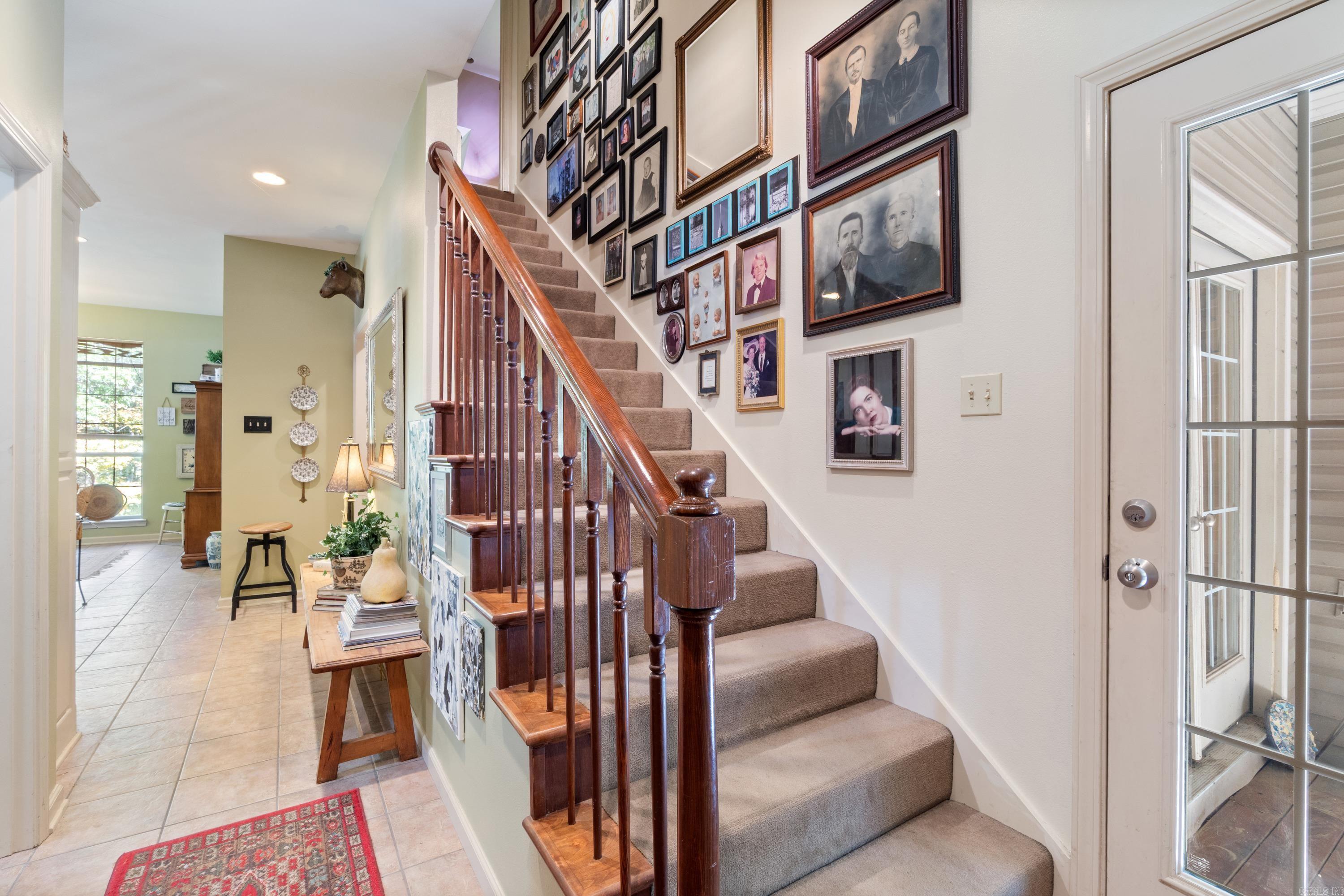 PEMBROOK MANOR EST - Residential