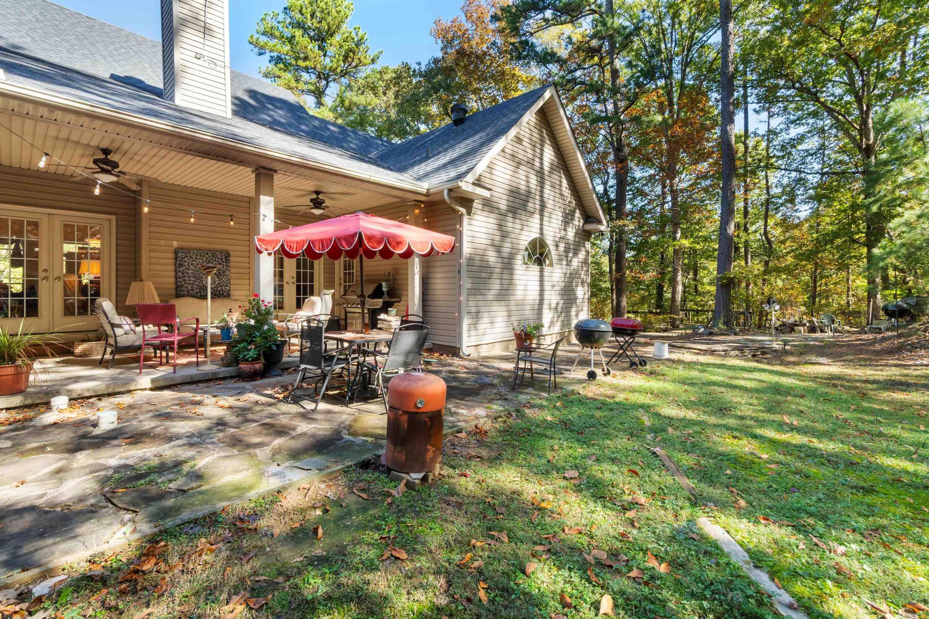 PEMBROOK MANOR EST - Residential