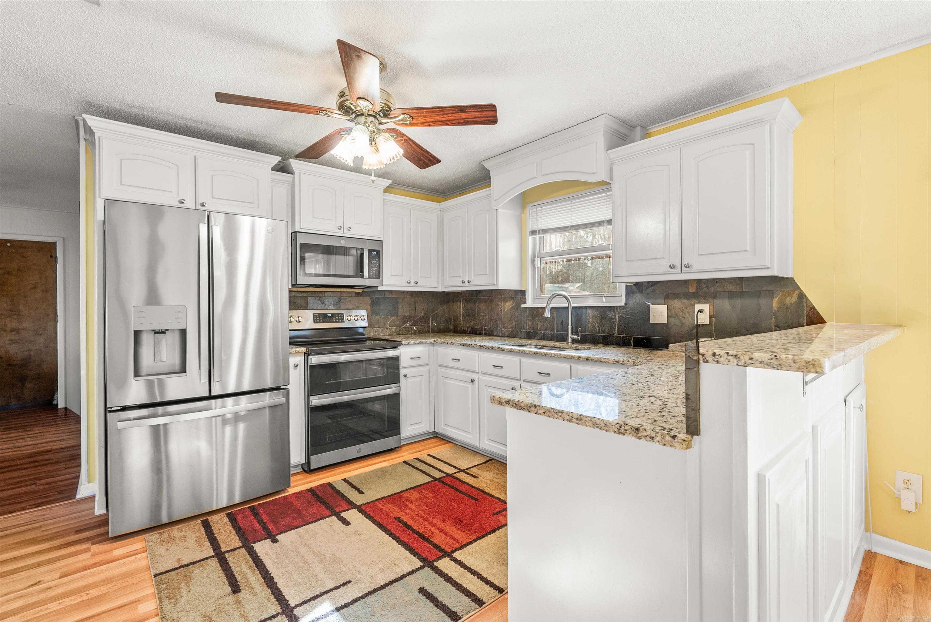 PINEWOOD TO JACK - Residential