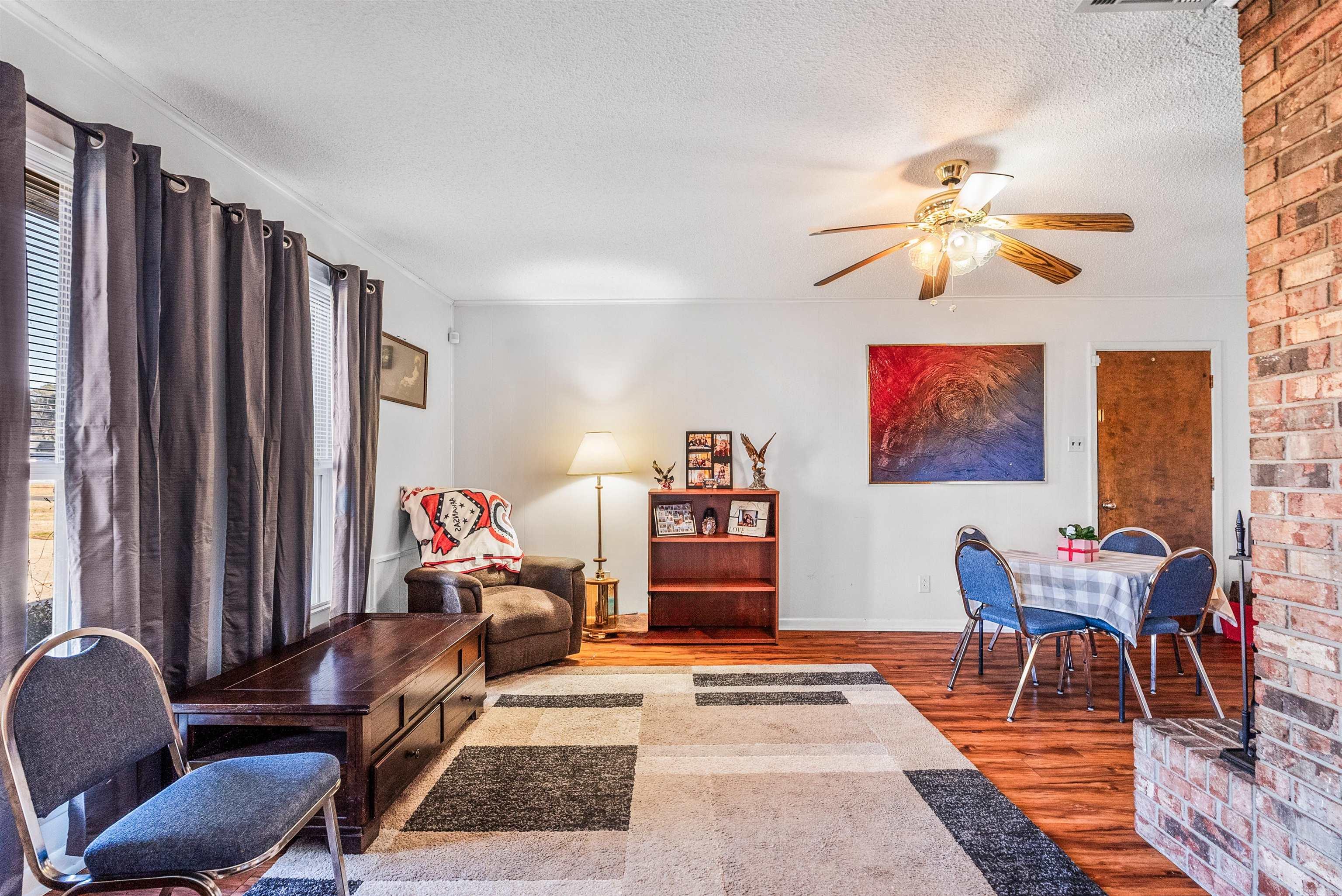 PINEWOOD TO JACK - Residential