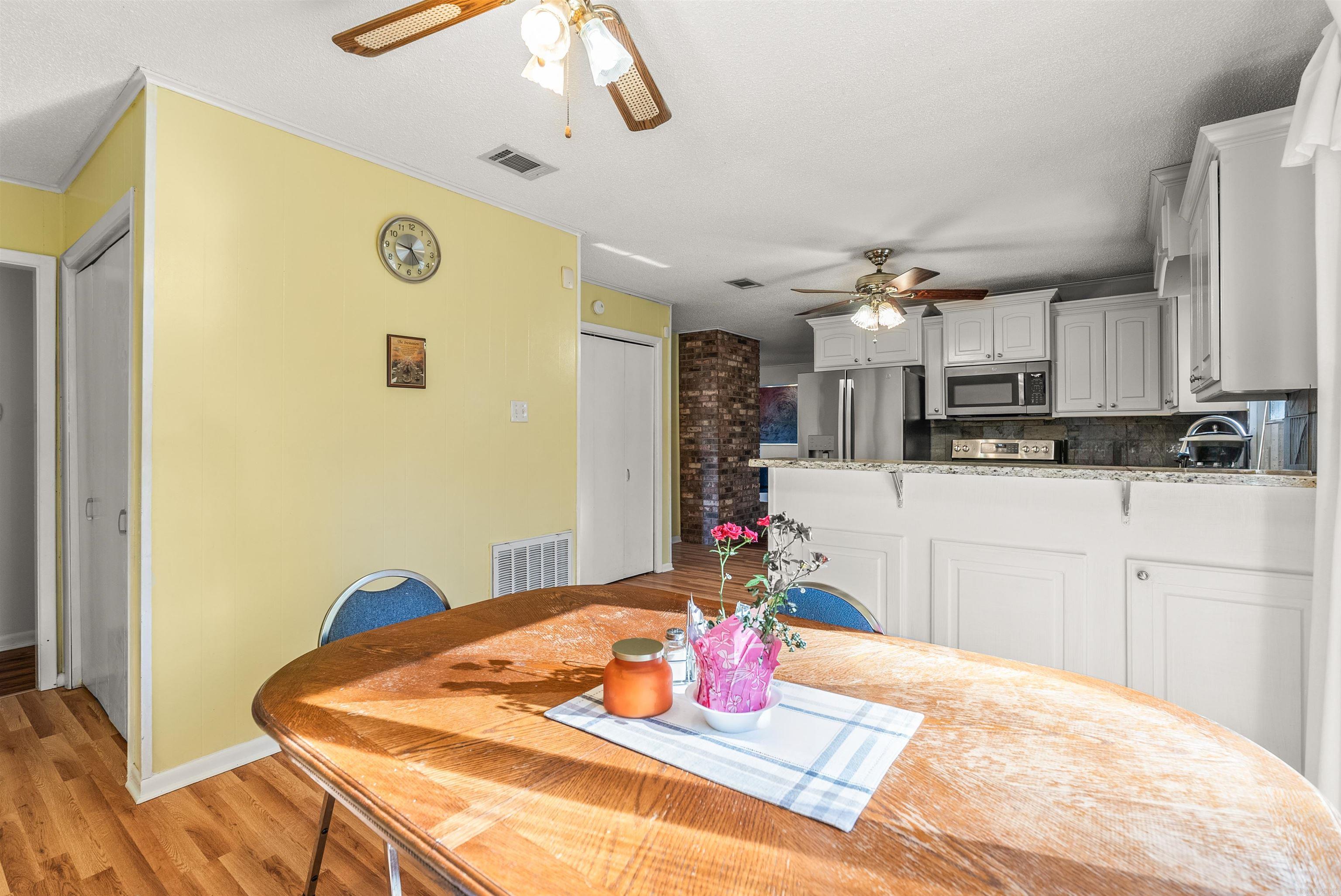 PINEWOOD TO JACK - Residential