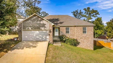 Photo of 26 Pecan Lane Ln, Cabot, AR 72023 (MLS # 26042545)