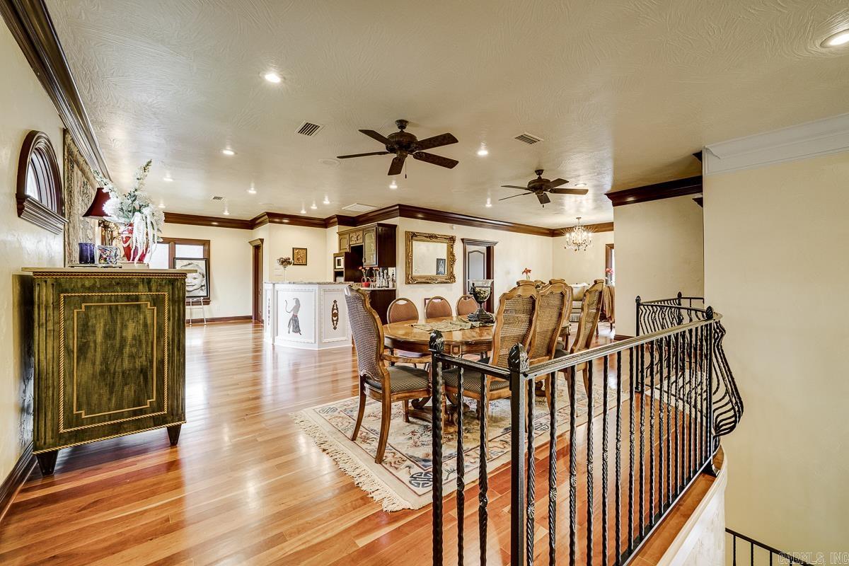 CENTENNIAL VALLEY - Residential