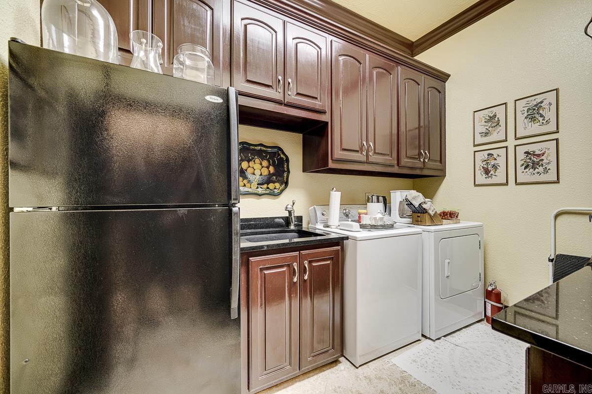 CENTENNIAL VALLEY - Residential