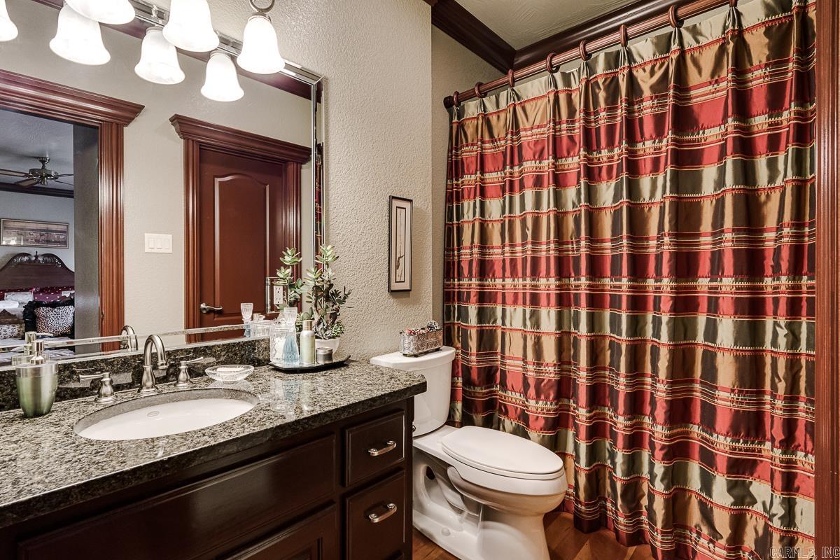 CENTENNIAL VALLEY - Residential