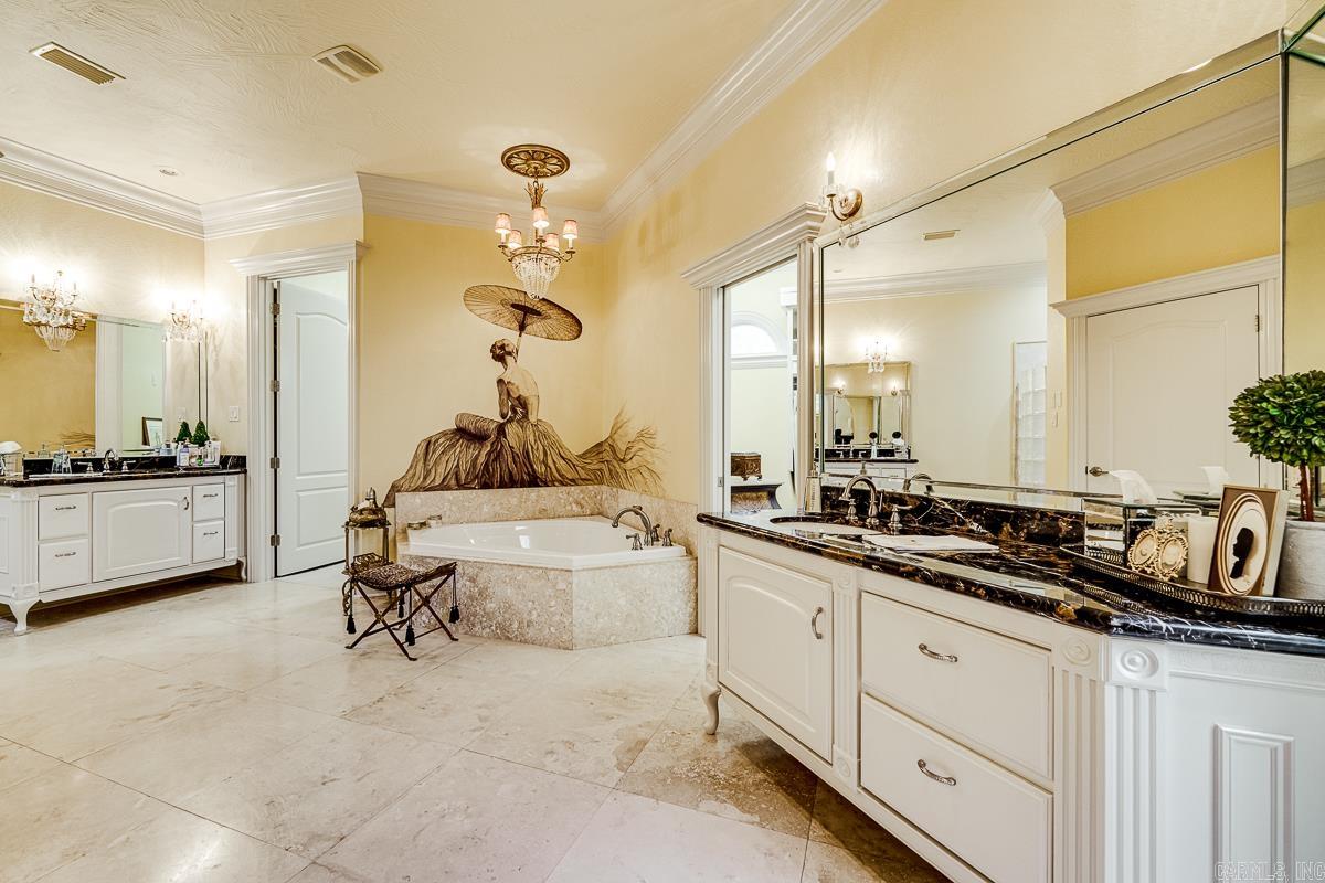 CENTENNIAL VALLEY - Residential