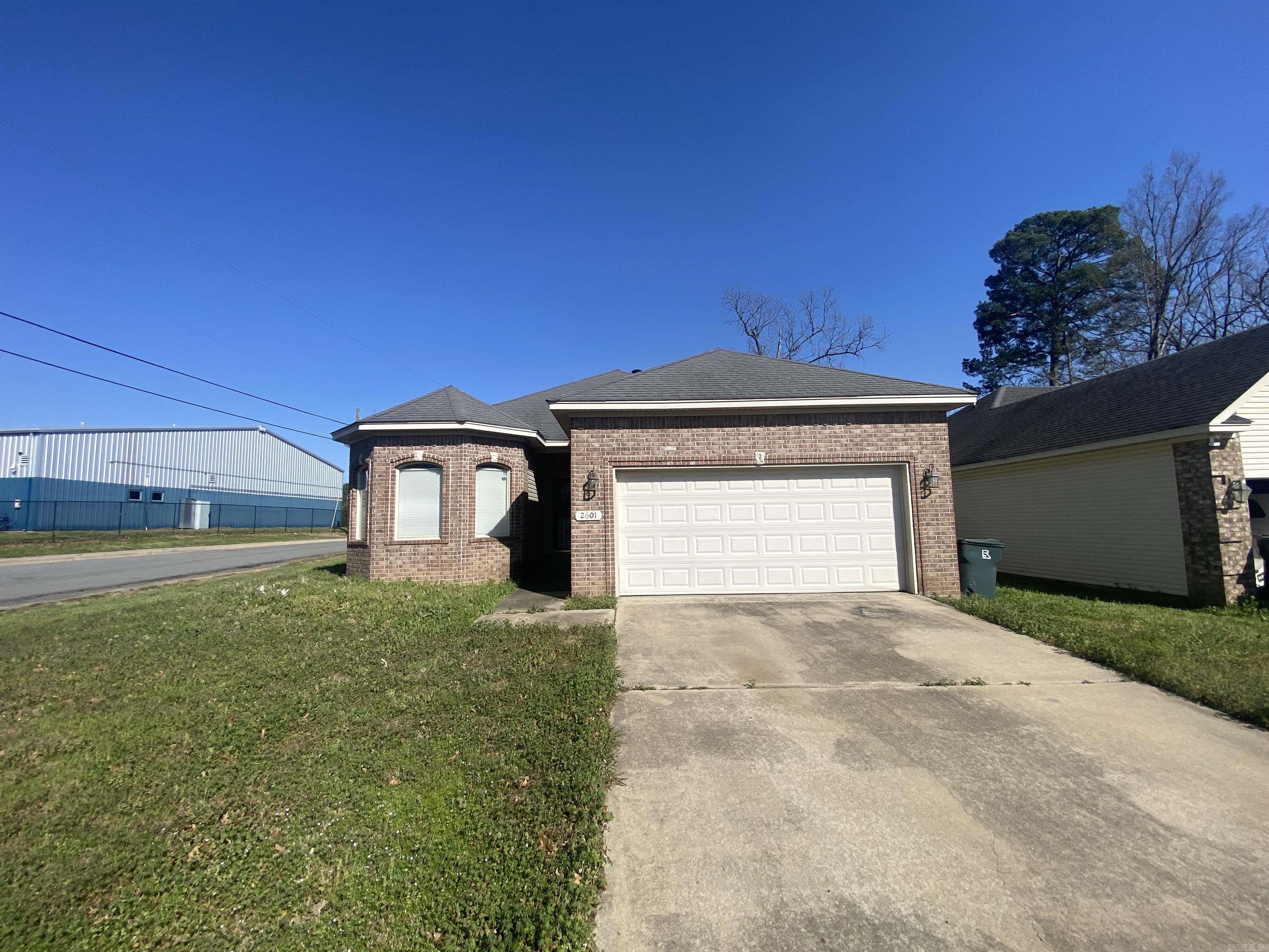 BARROW JOHN - Residential