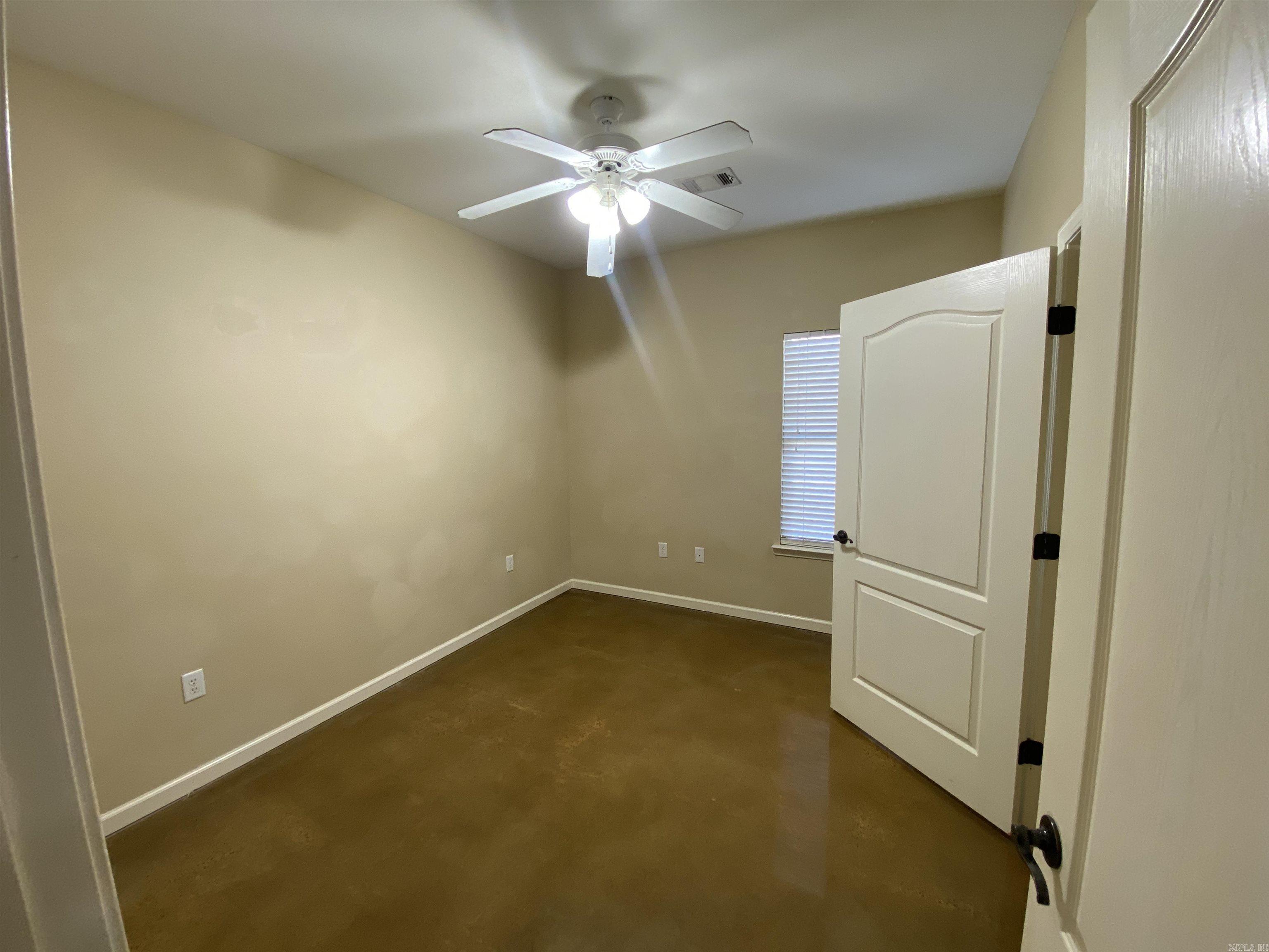 BARROW JOHN - Residential