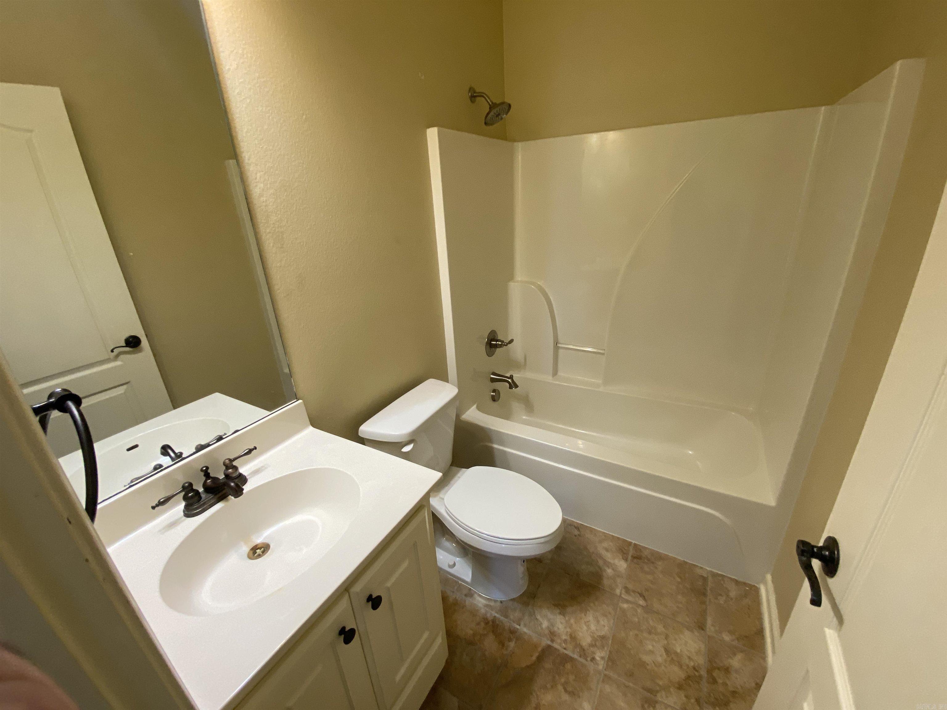 BARROW JOHN - Residential