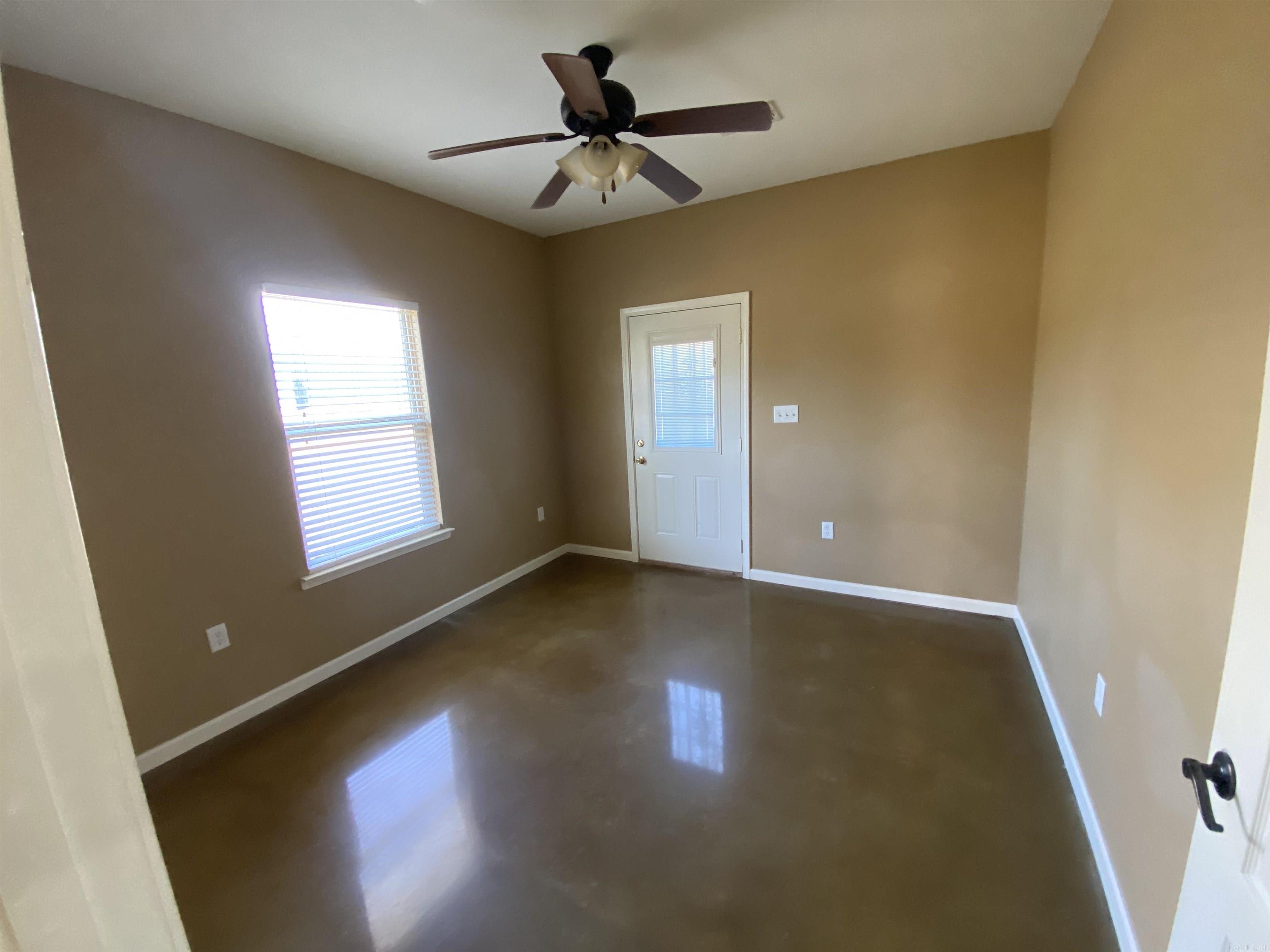 BARROW JOHN - Residential