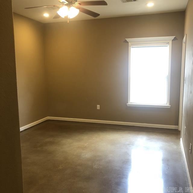 BARROW JOHN - Residential