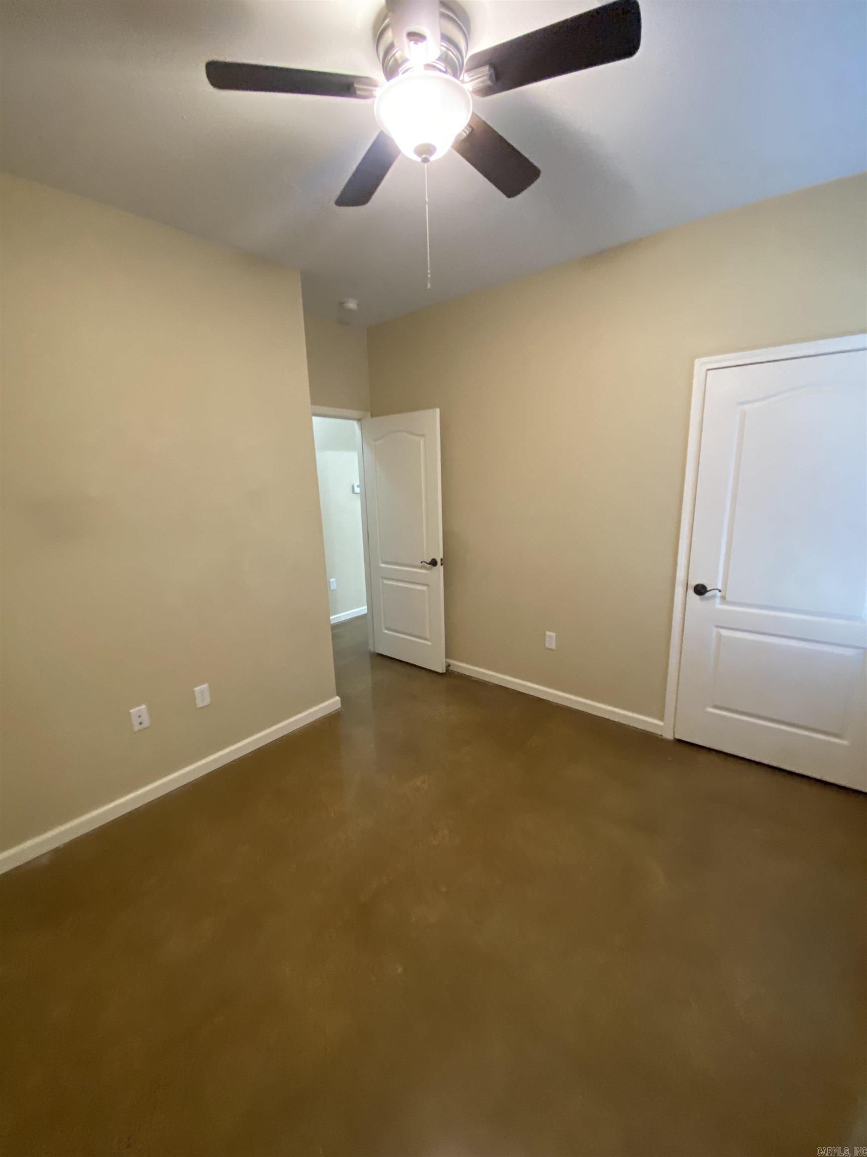 BARROW JOHN - Residential