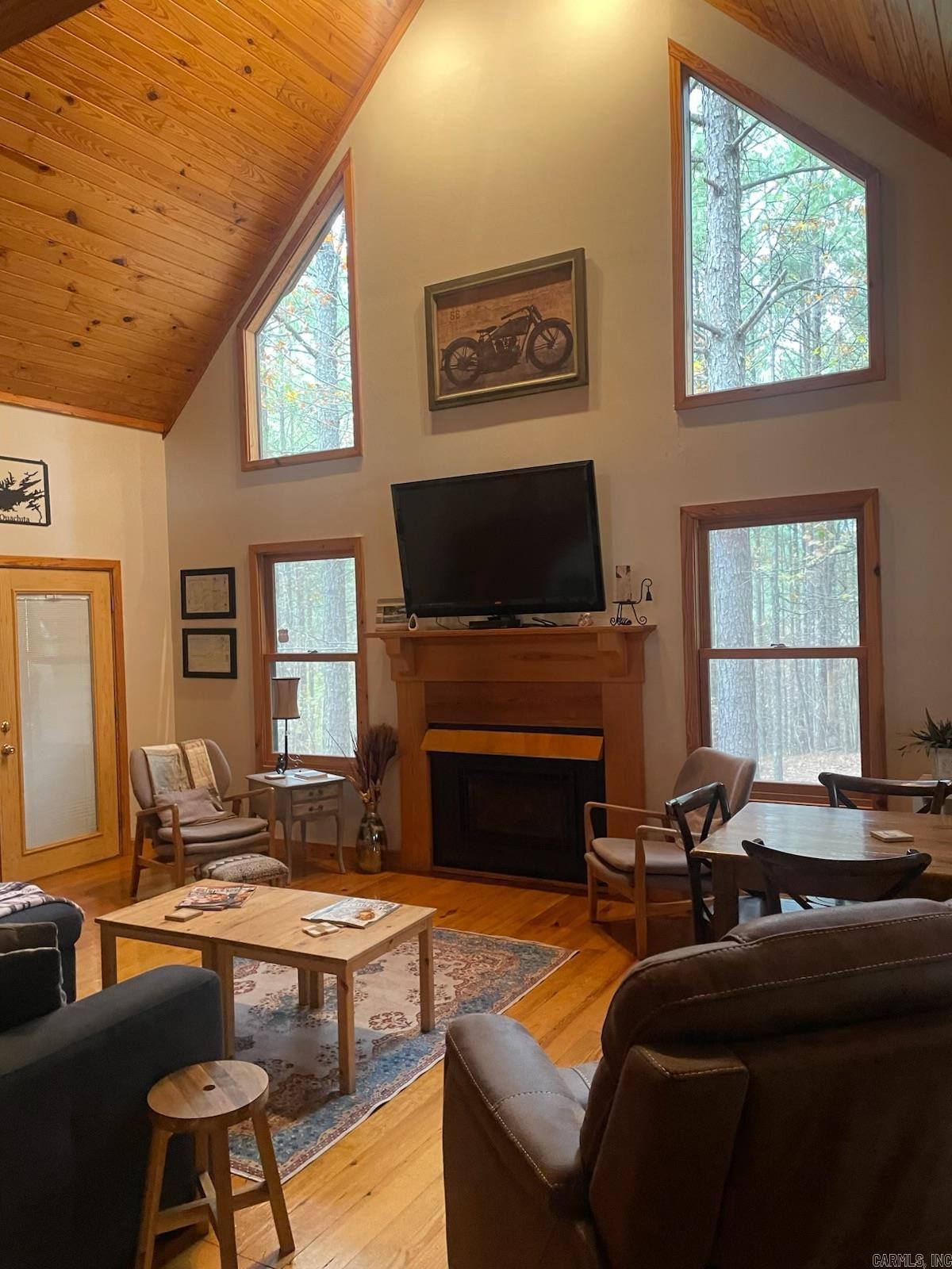 Mount Ida - Residential