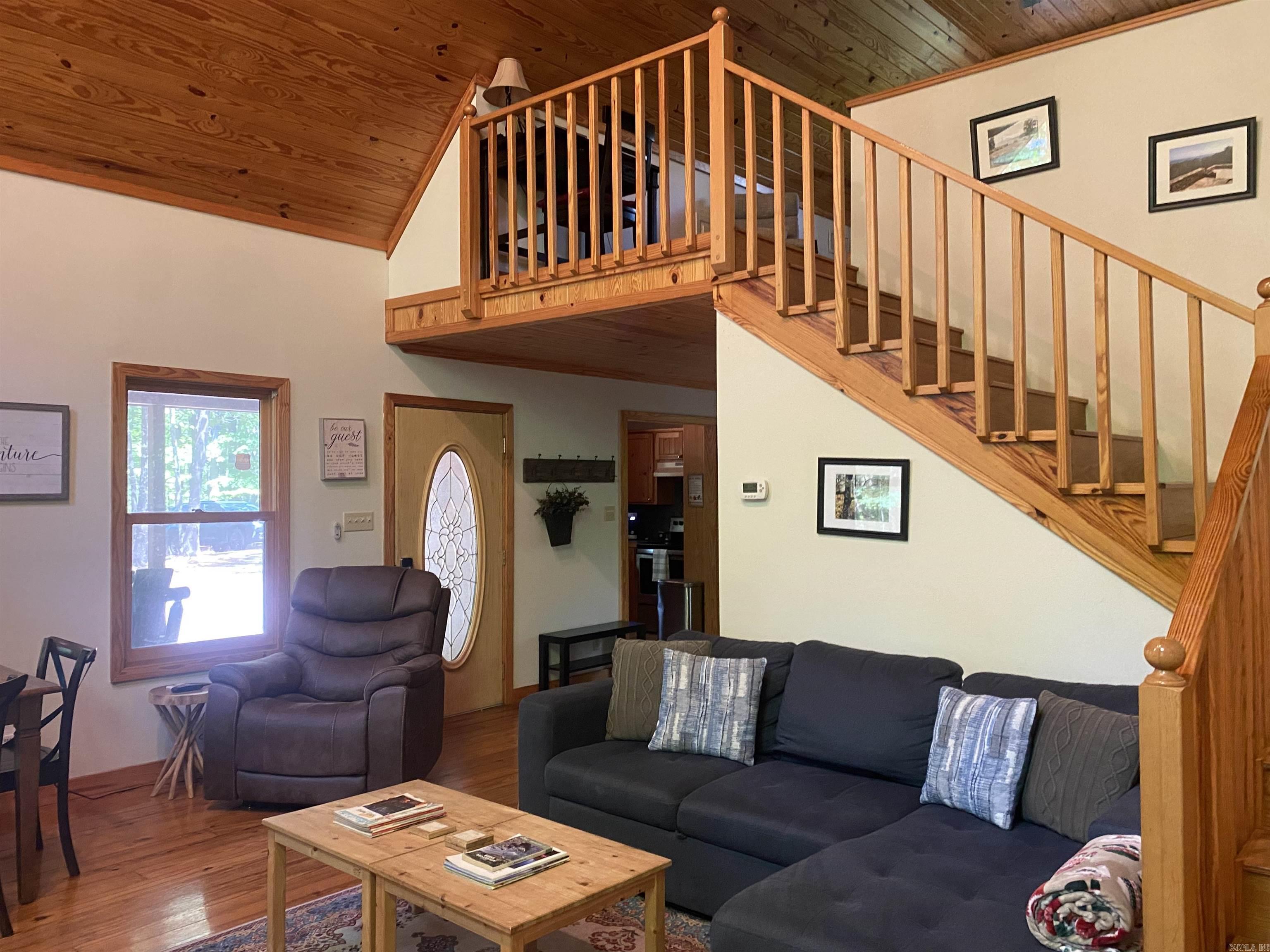 Mount Ida - Residential