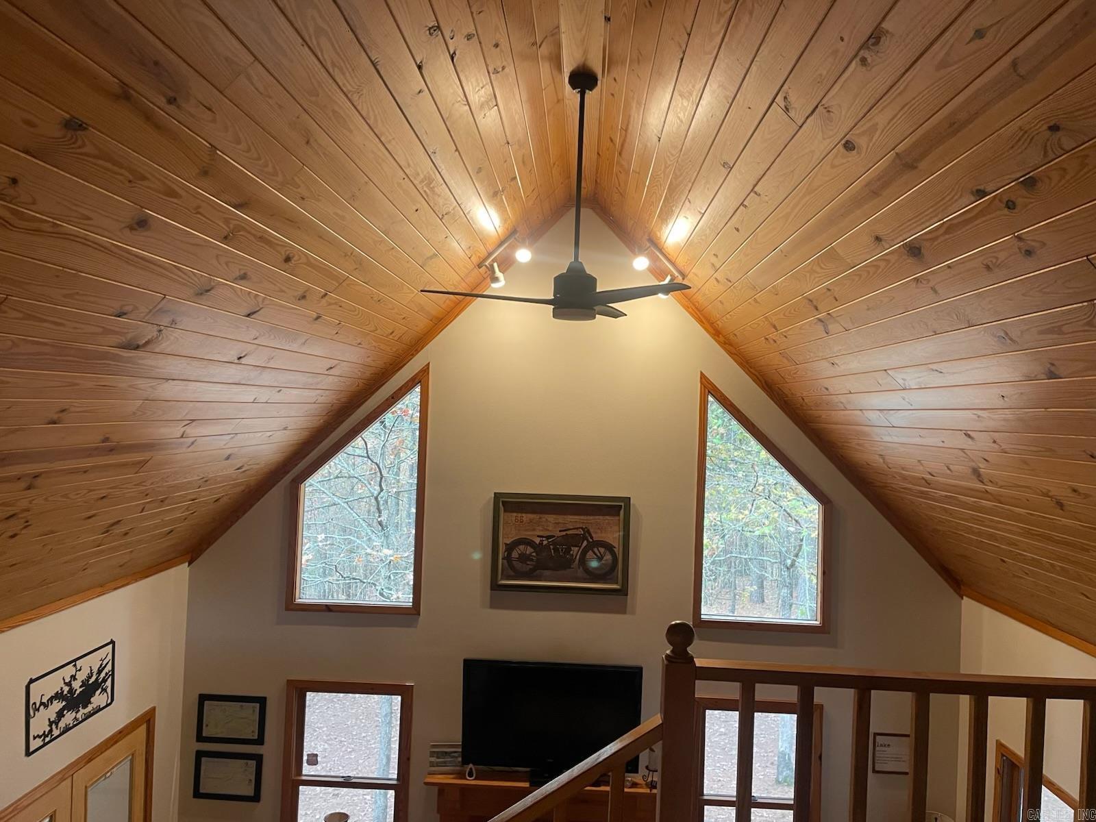 Mount Ida - Residential