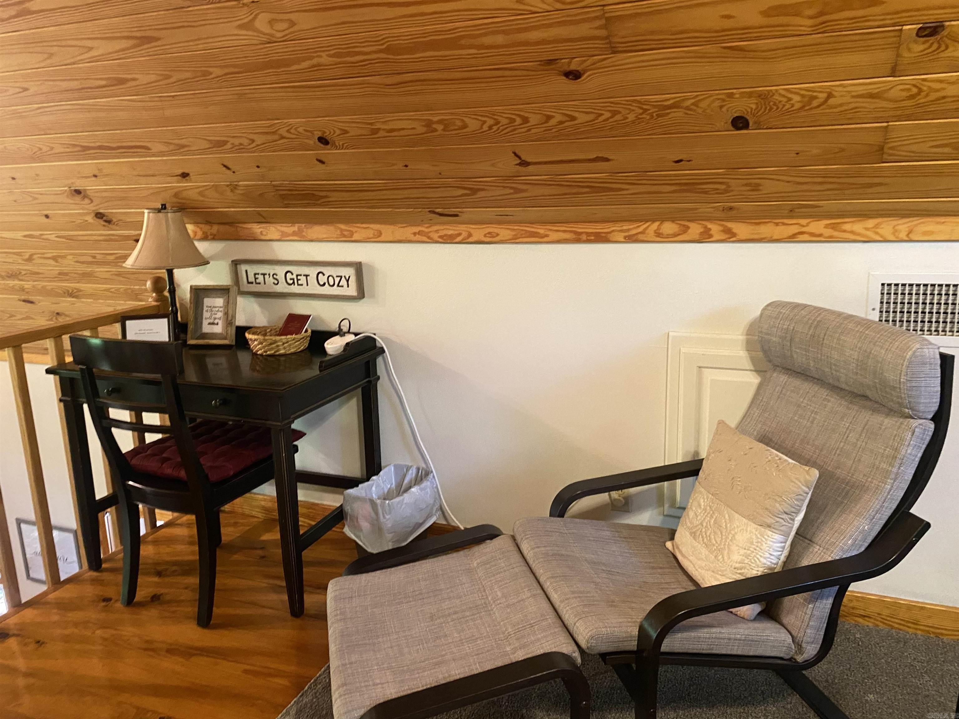 Mount Ida - Residential