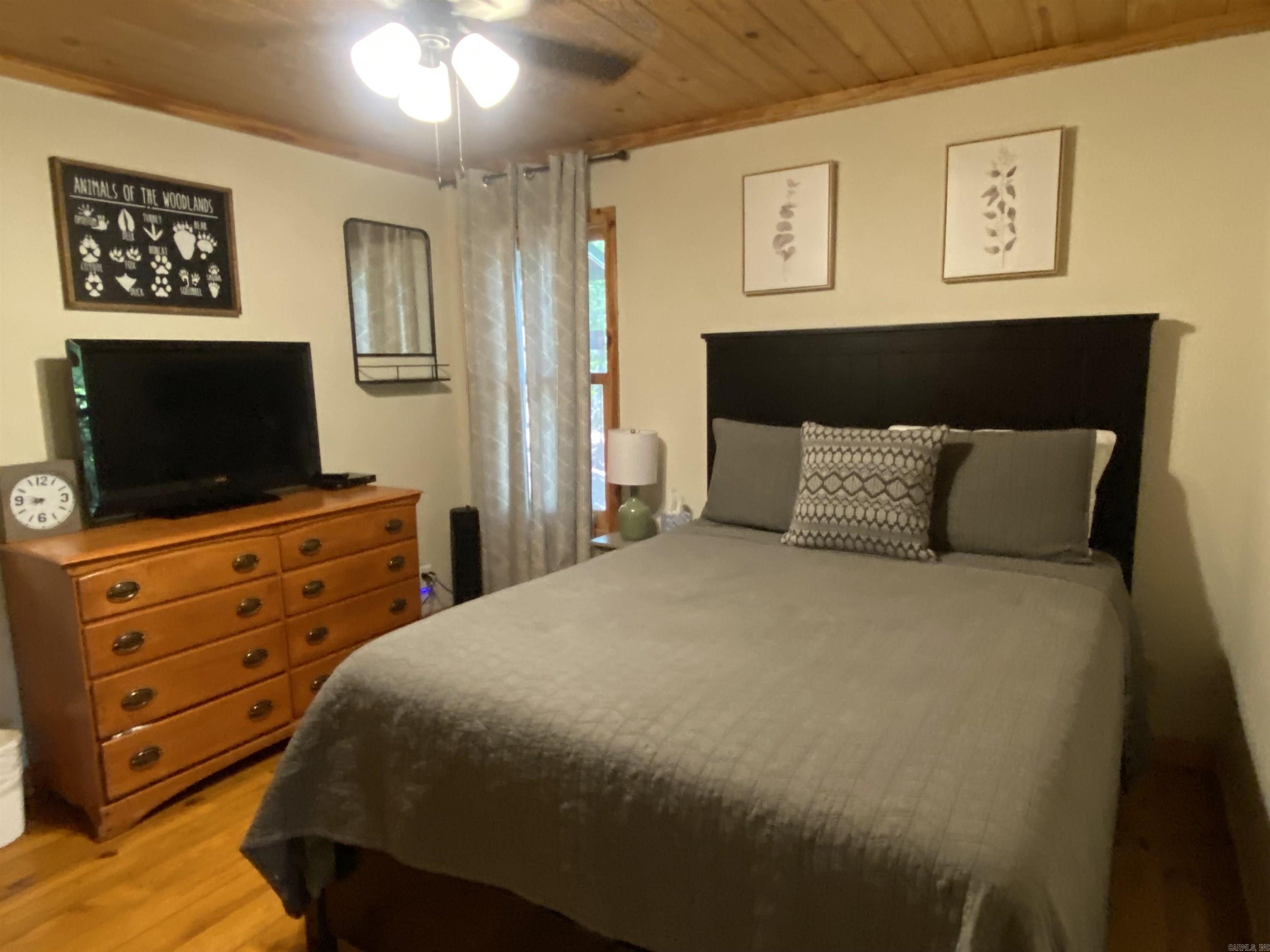 Mount Ida - Residential