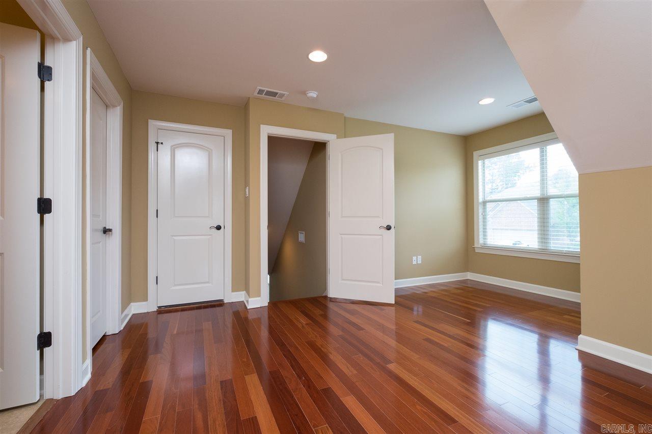 MAUMELLE VALLEY ESTATES - Residential