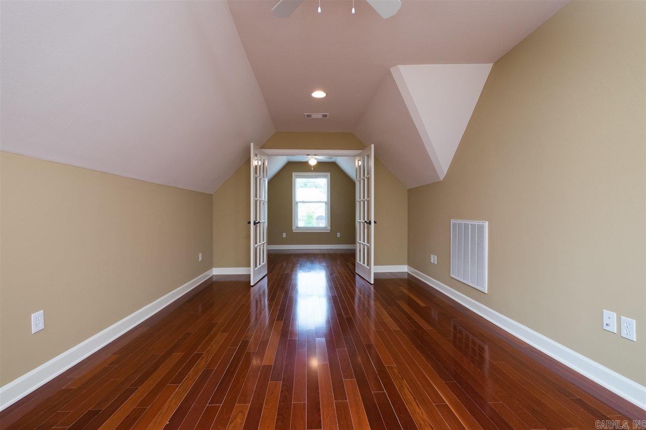 MAUMELLE VALLEY ESTATES - Residential