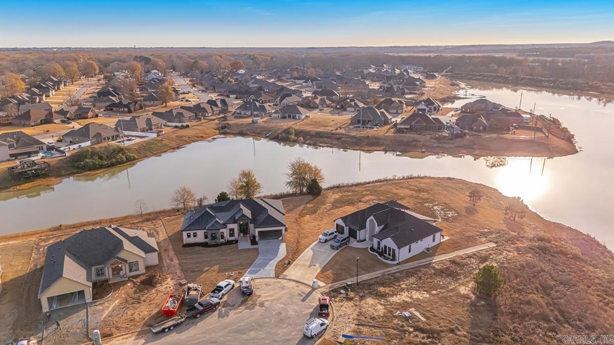 North Lake - Residential