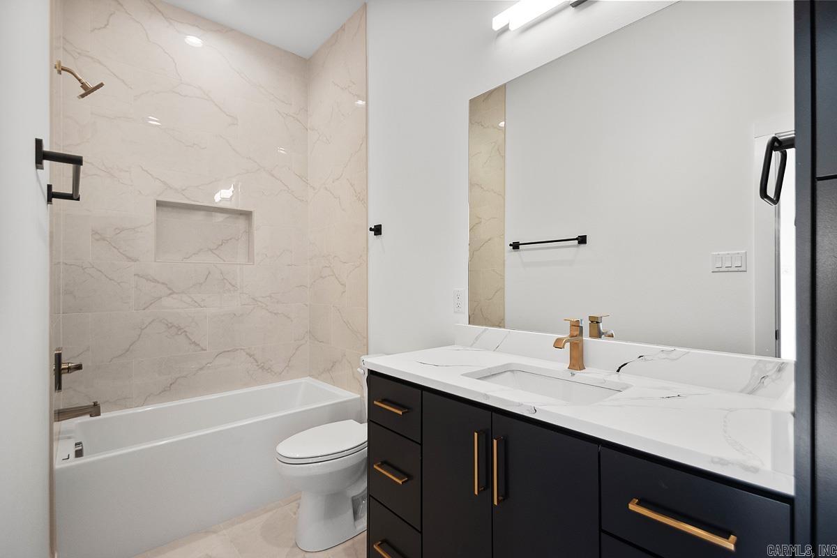 North Lake - Residential