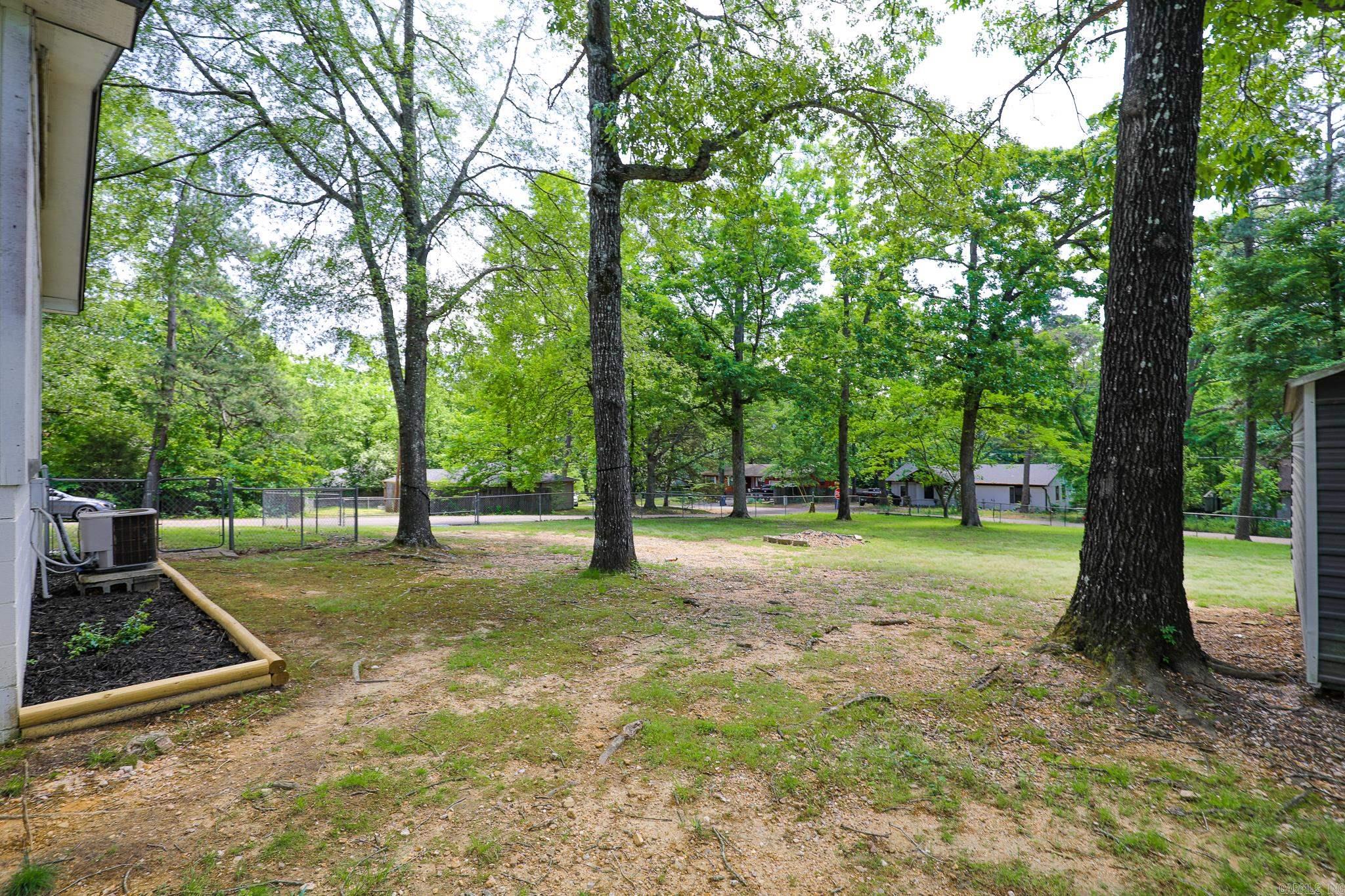 PEBBLE LAKE - Residential