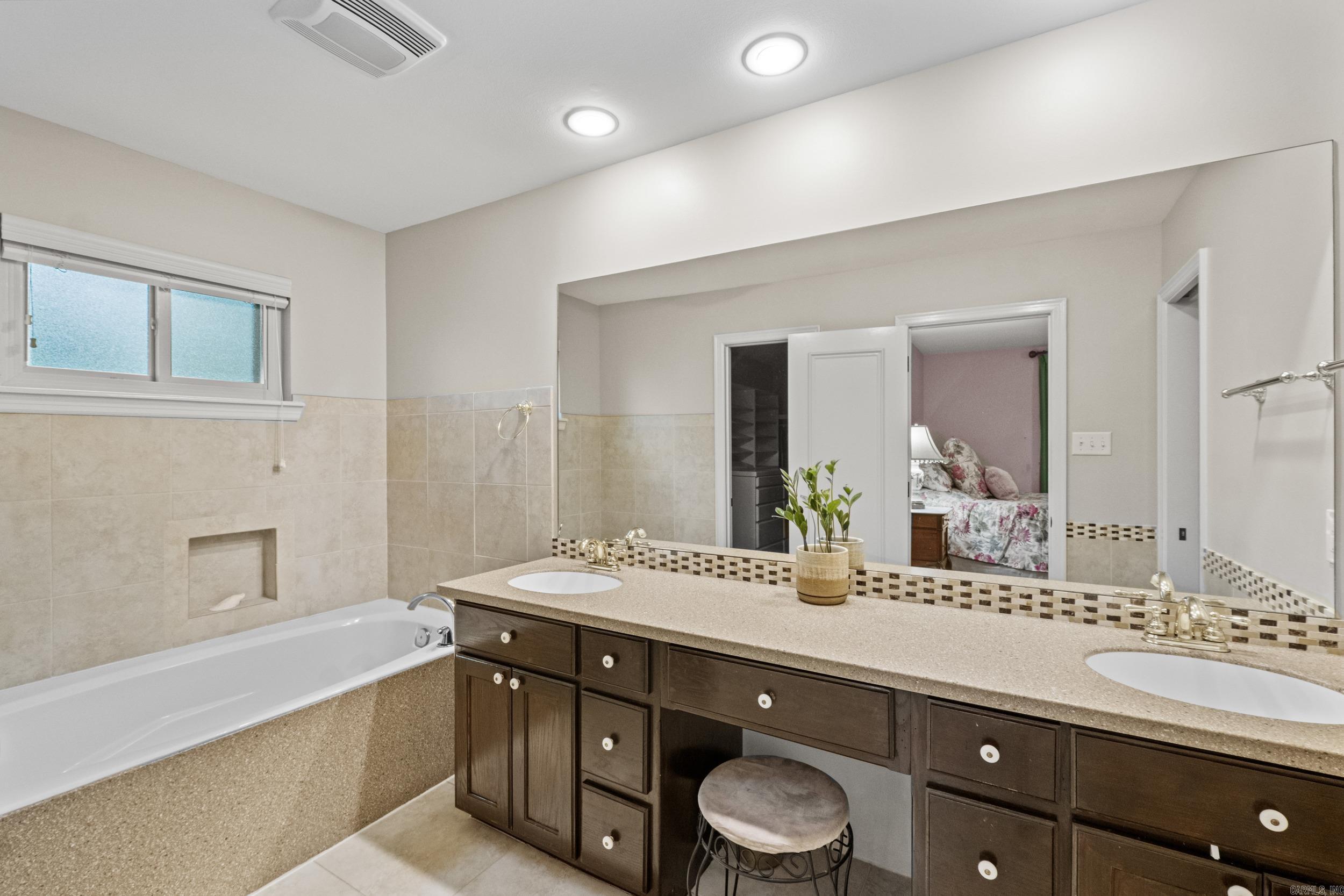 Summerwood - Residential