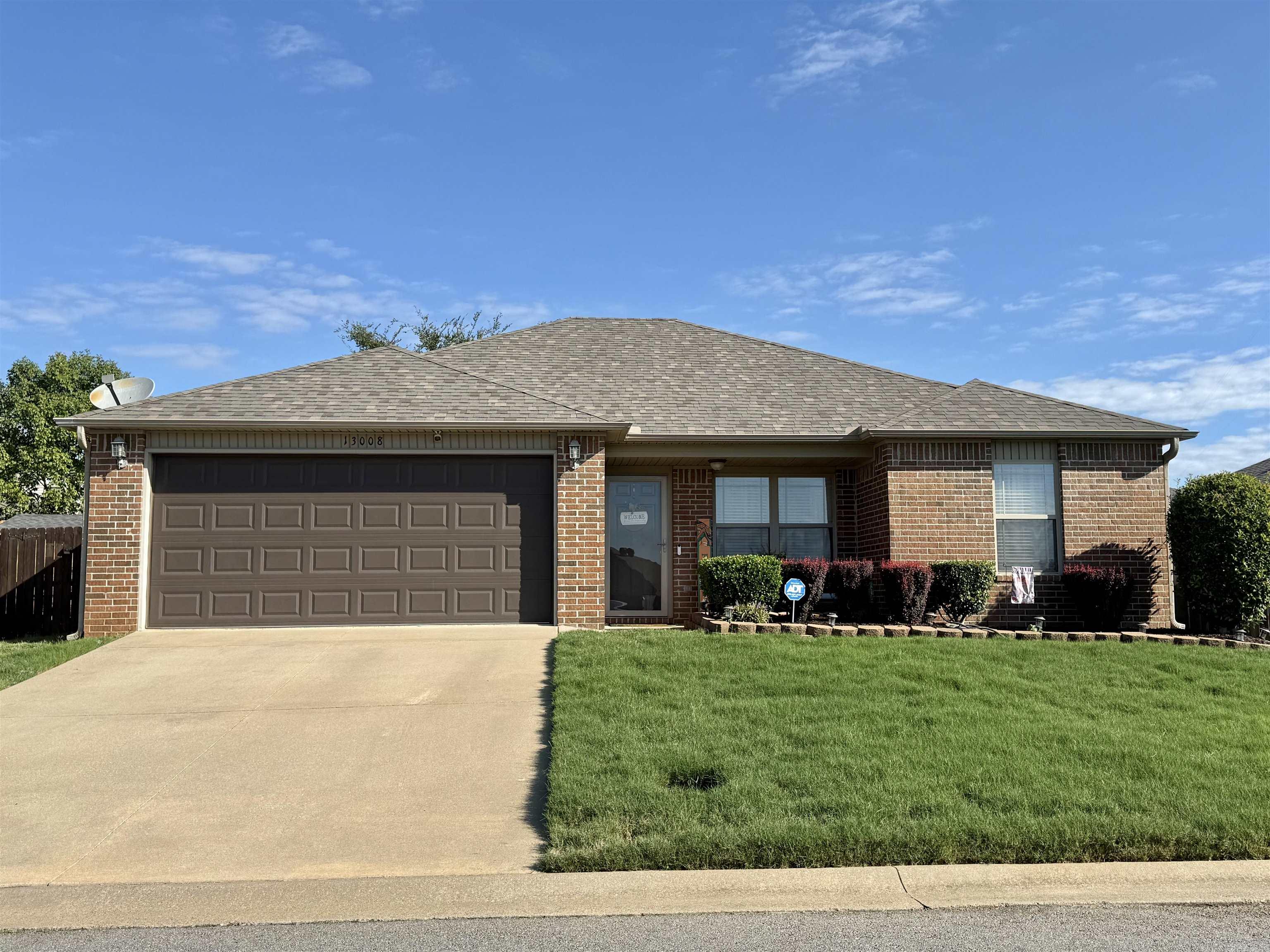 EMERALD MOUNTAIN - Residential