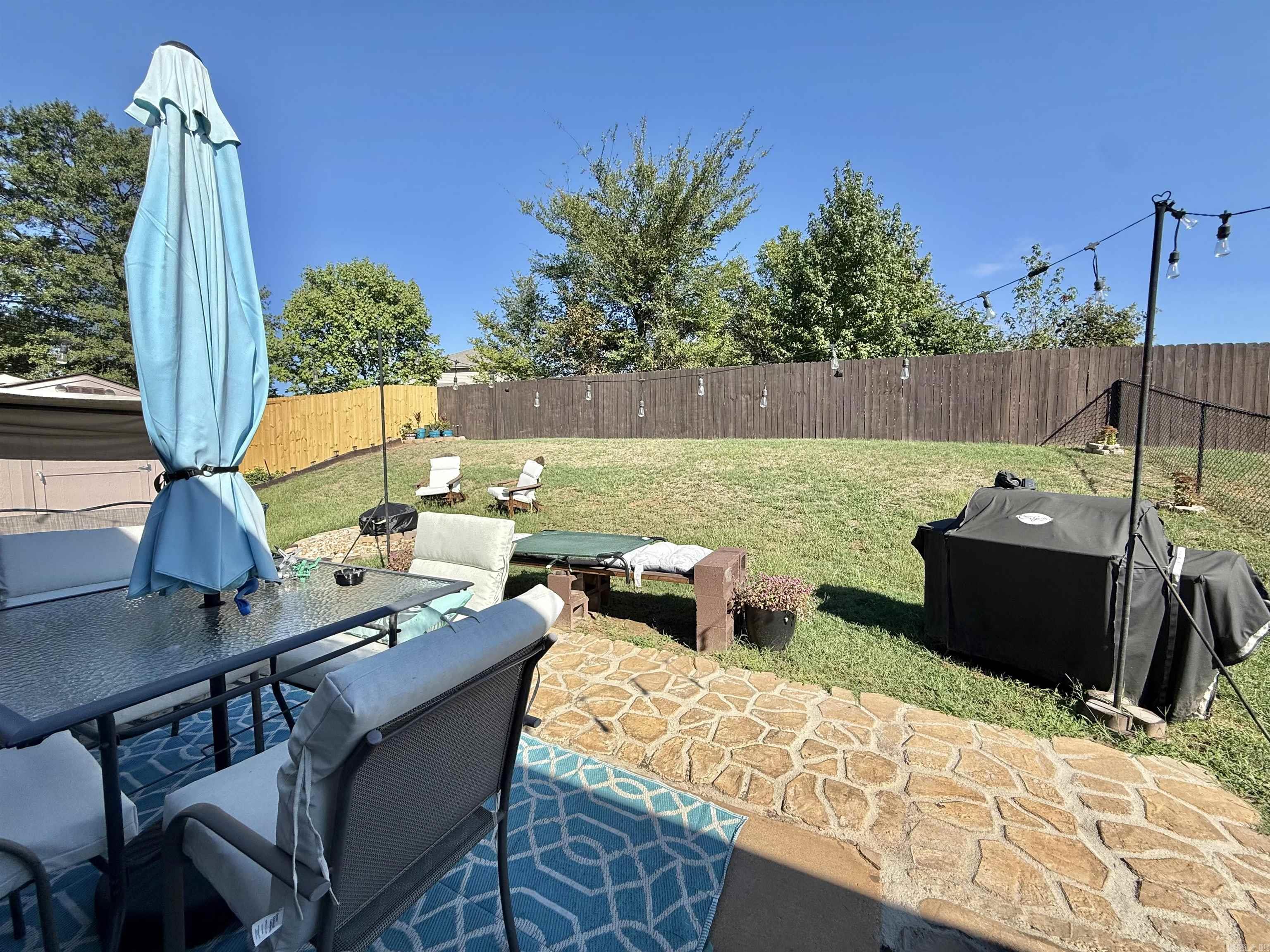 EMERALD MOUNTAIN - Residential