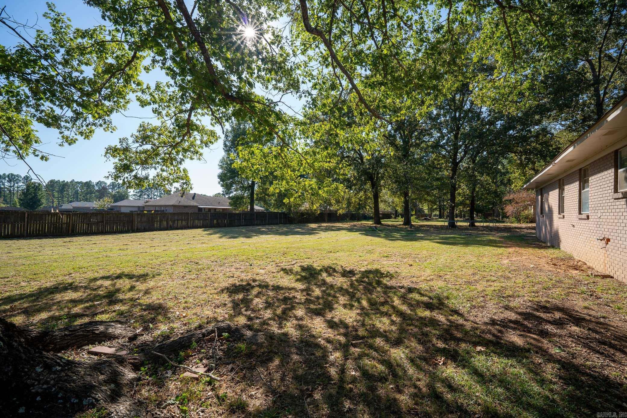 BROOKFIELD WEST - Residential