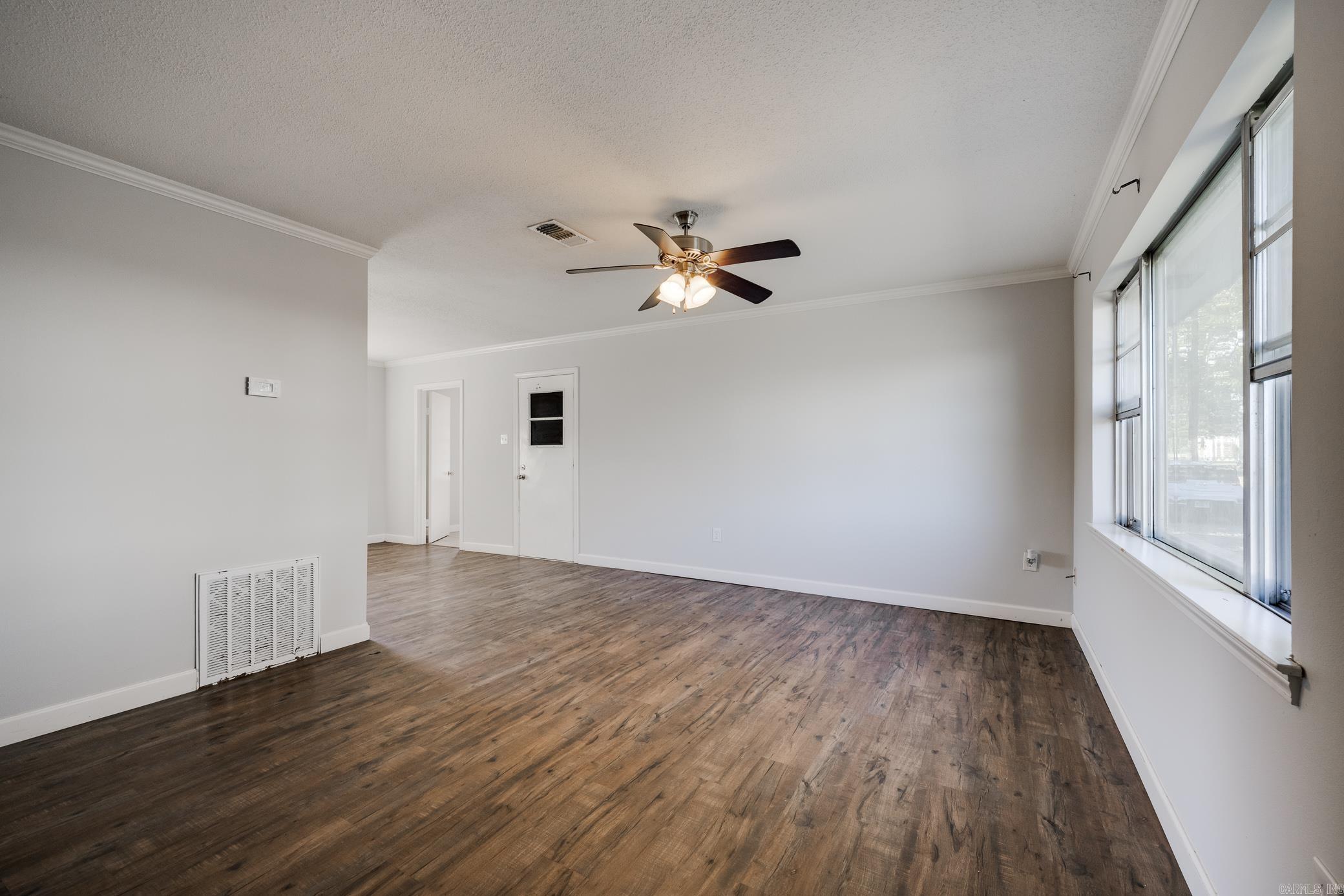 BROOKFIELD WEST - Residential