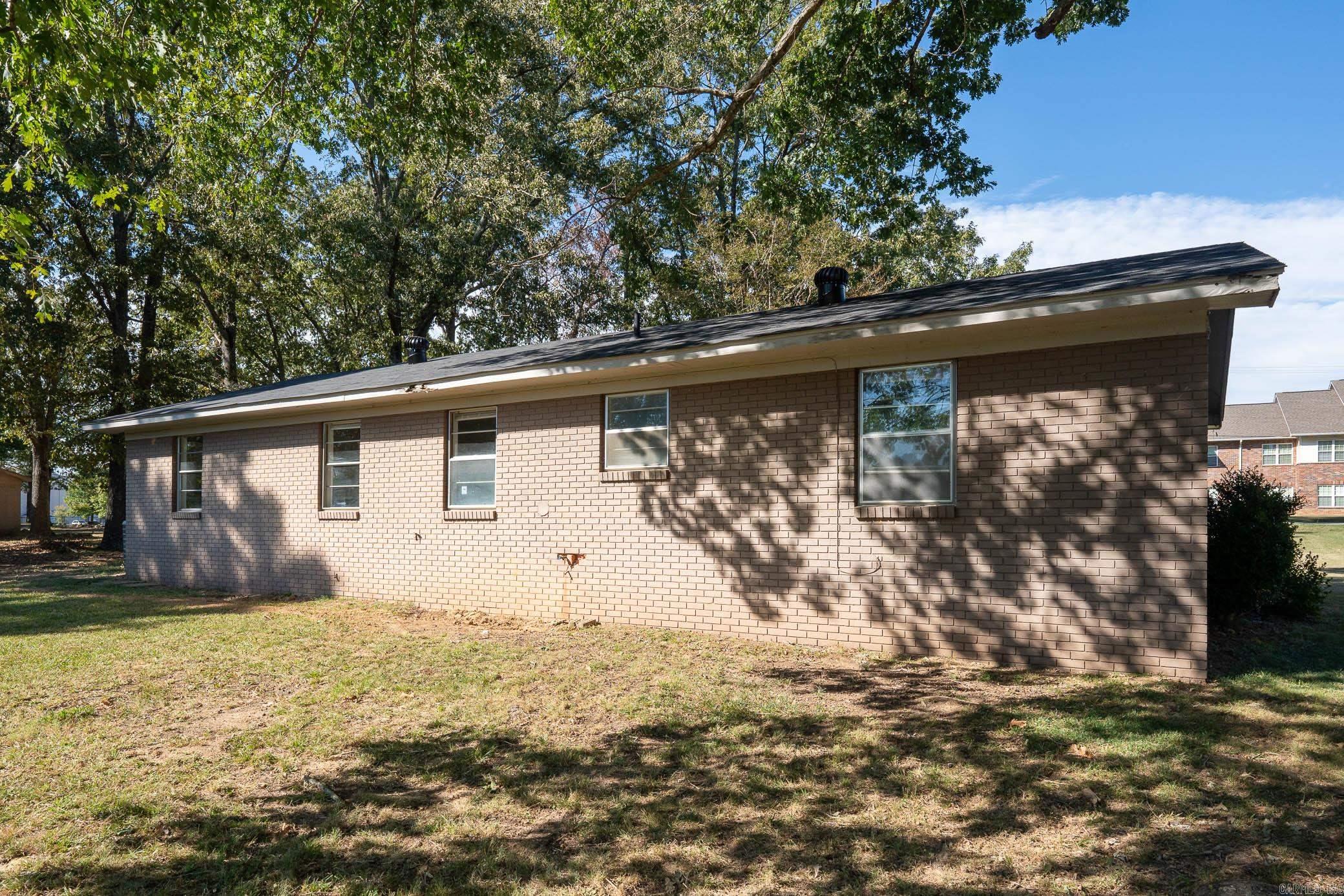 BROOKFIELD WEST - Residential