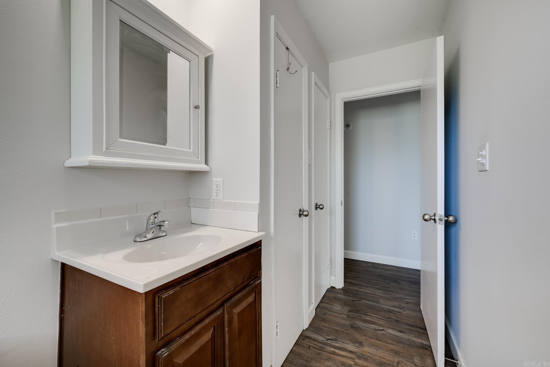 BROOKFIELD WEST - Residential