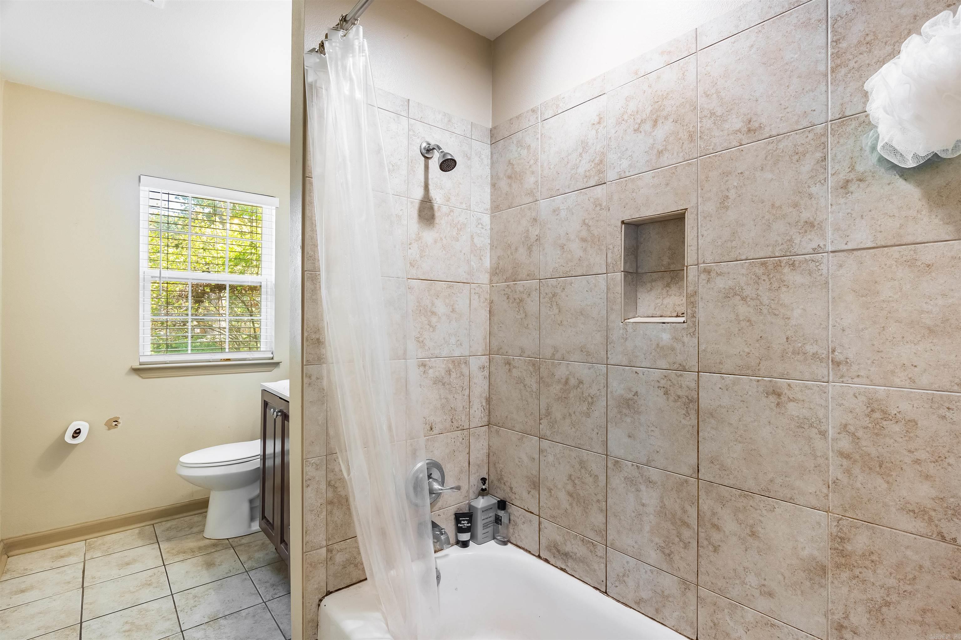 NOB HILL - Residential