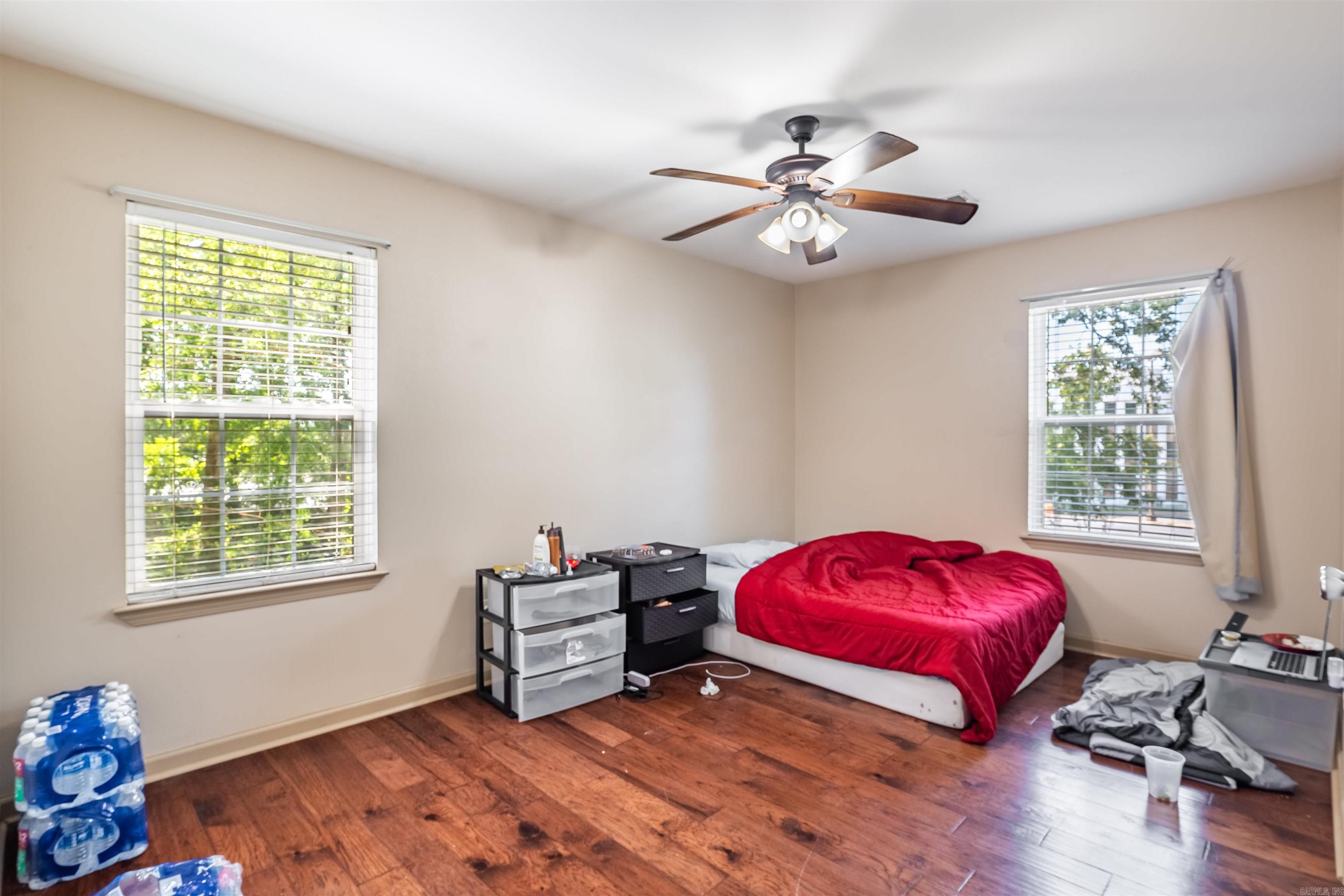 NOB HILL - Residential