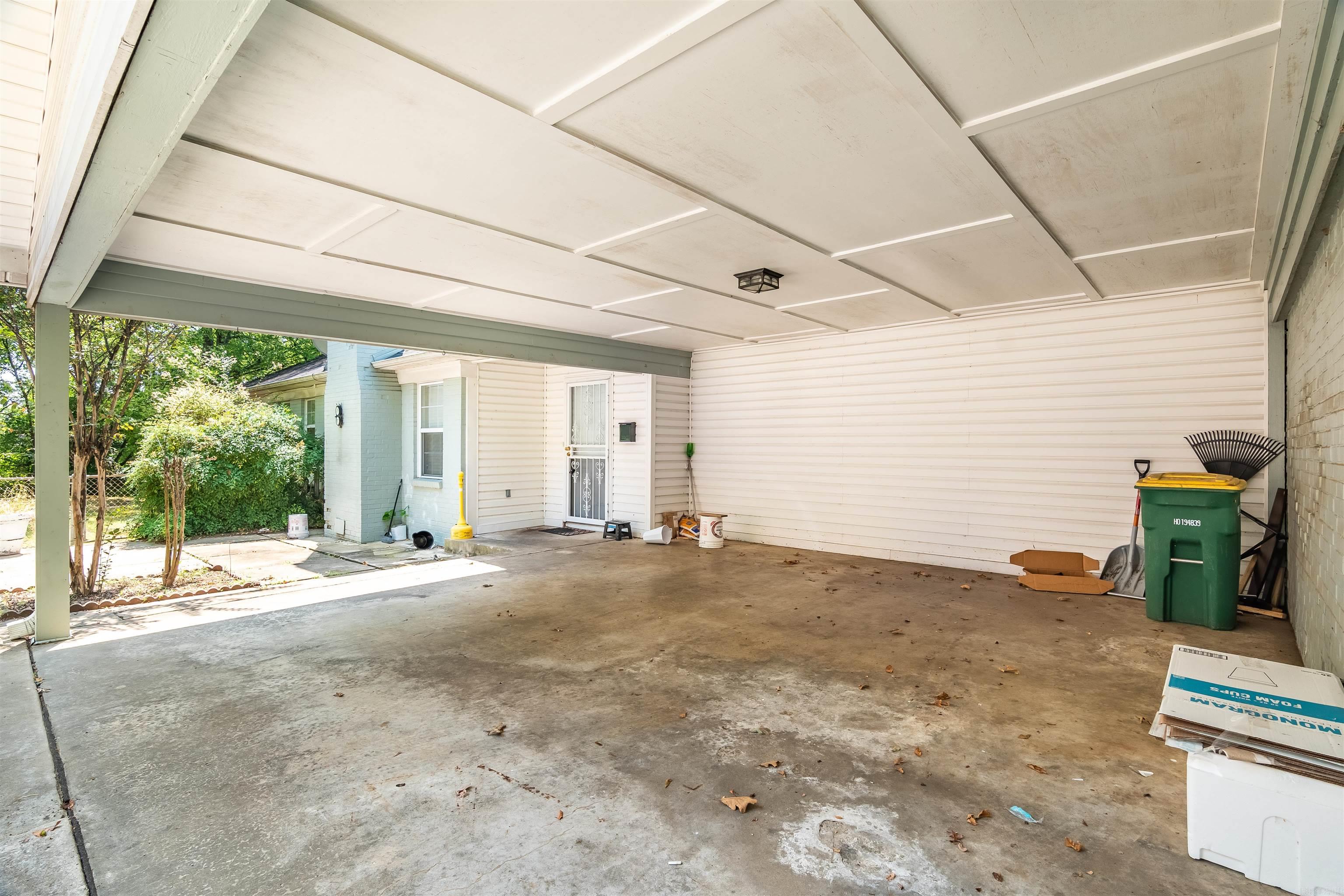 NOB HILL - Residential