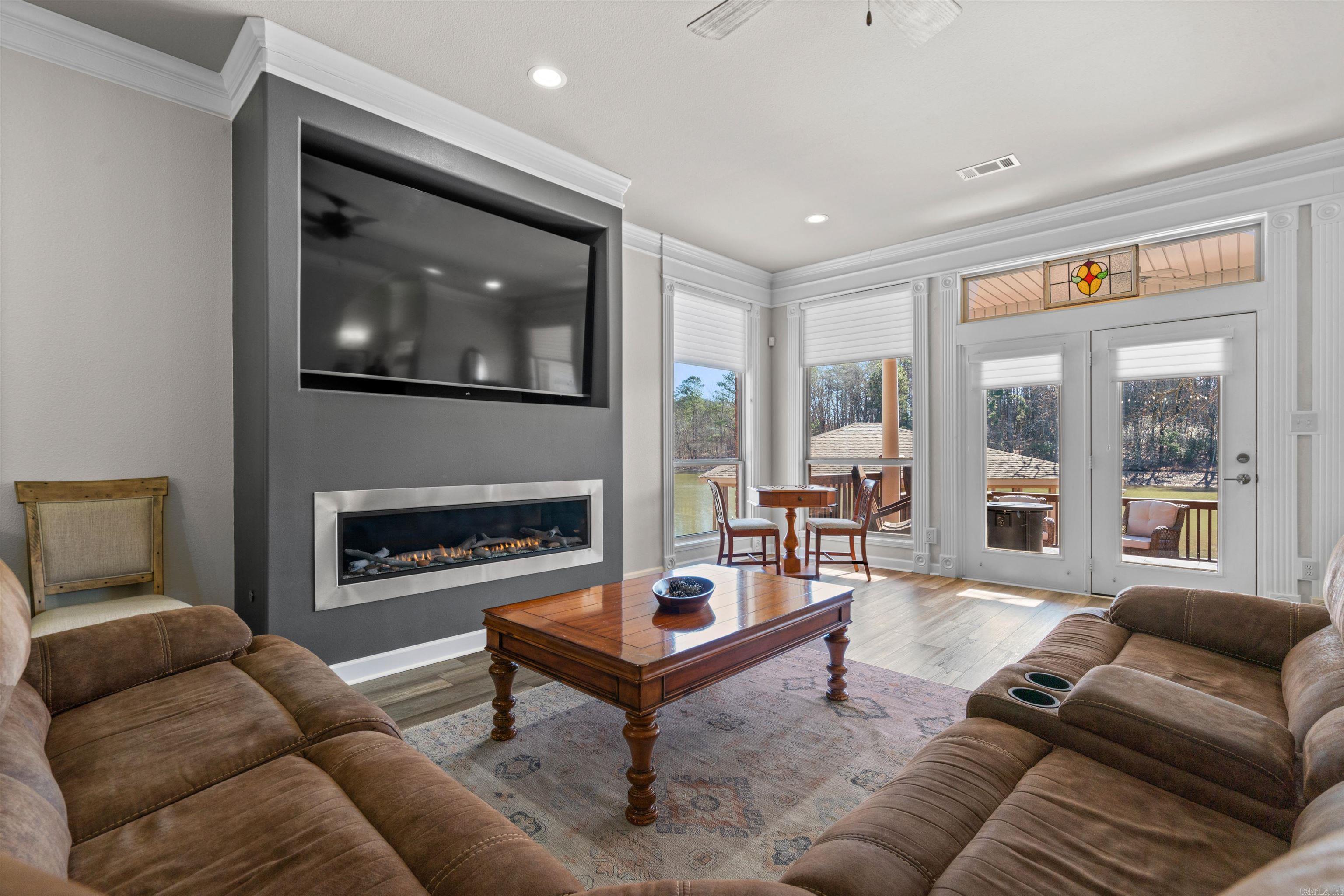 SERENDIPITY SHORES GARDEN HOMES - Residential