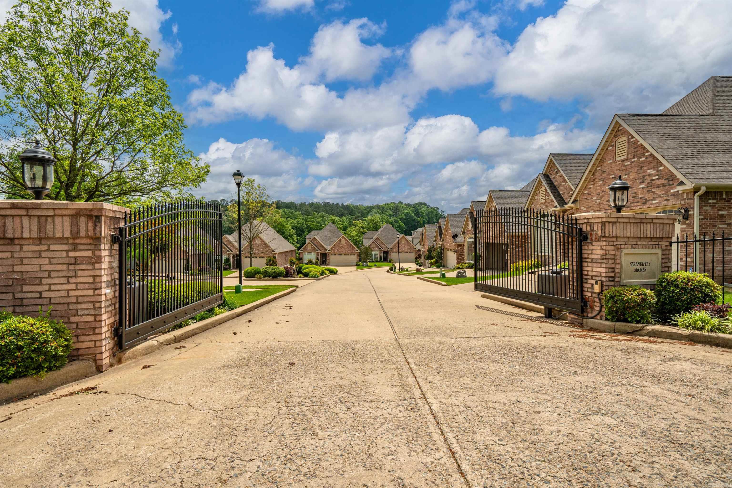 SERENDIPITY SHORES GARDEN HOMES - Residential