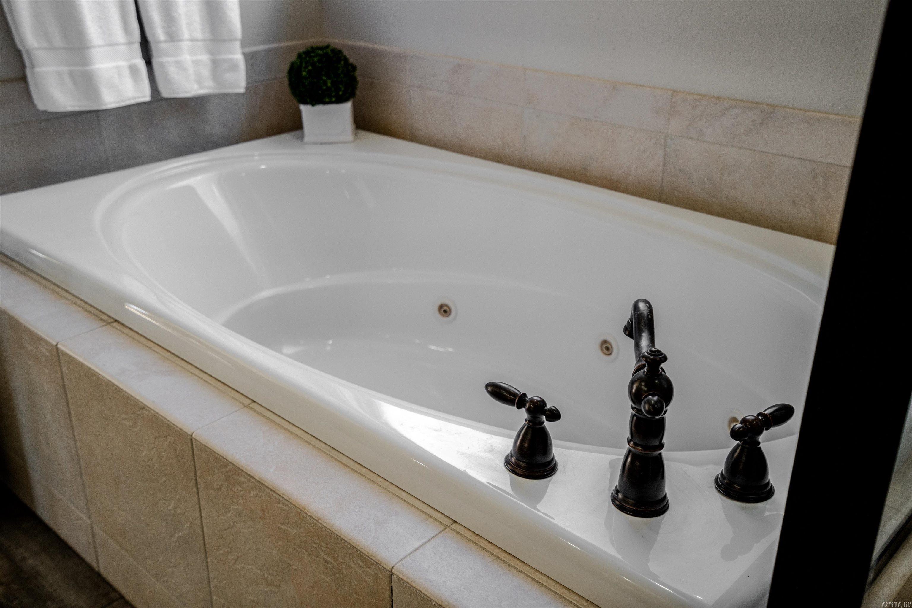 SERENDIPITY SHORES GARDEN HOMES - Residential