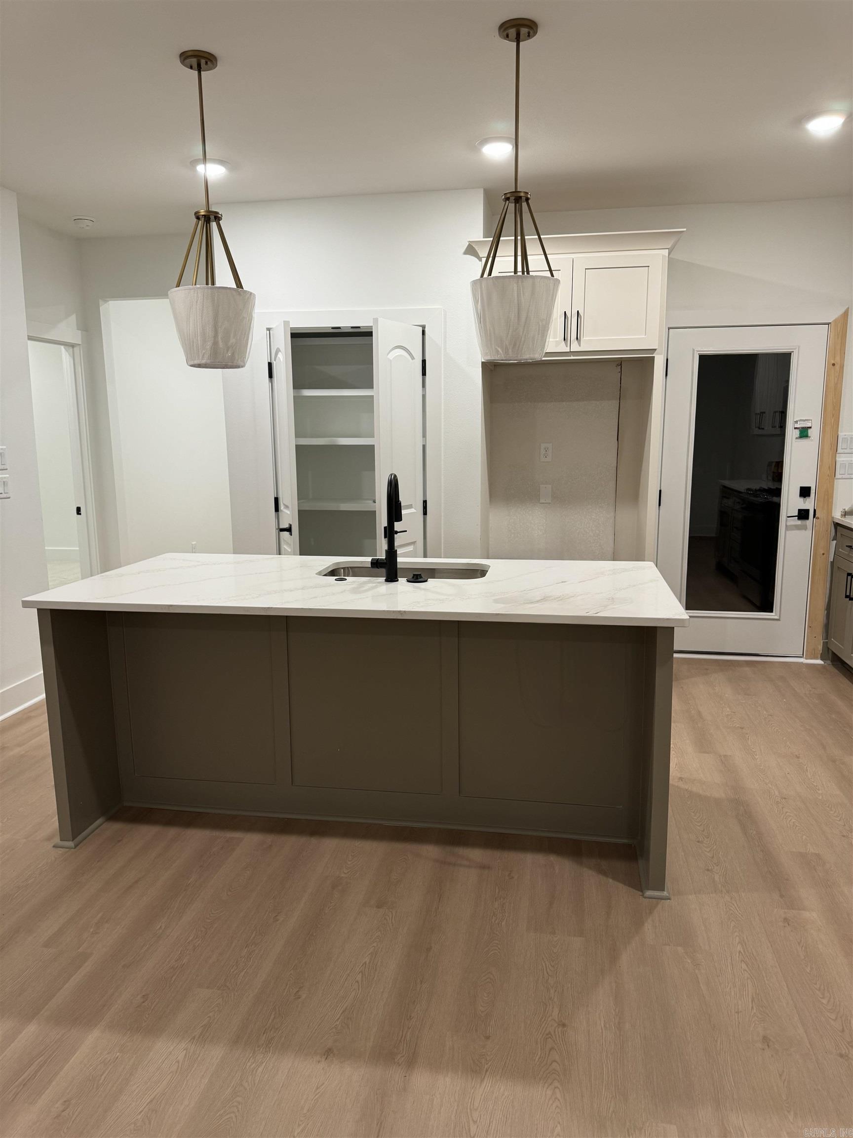 MIDTOWN BRYANT - Residential