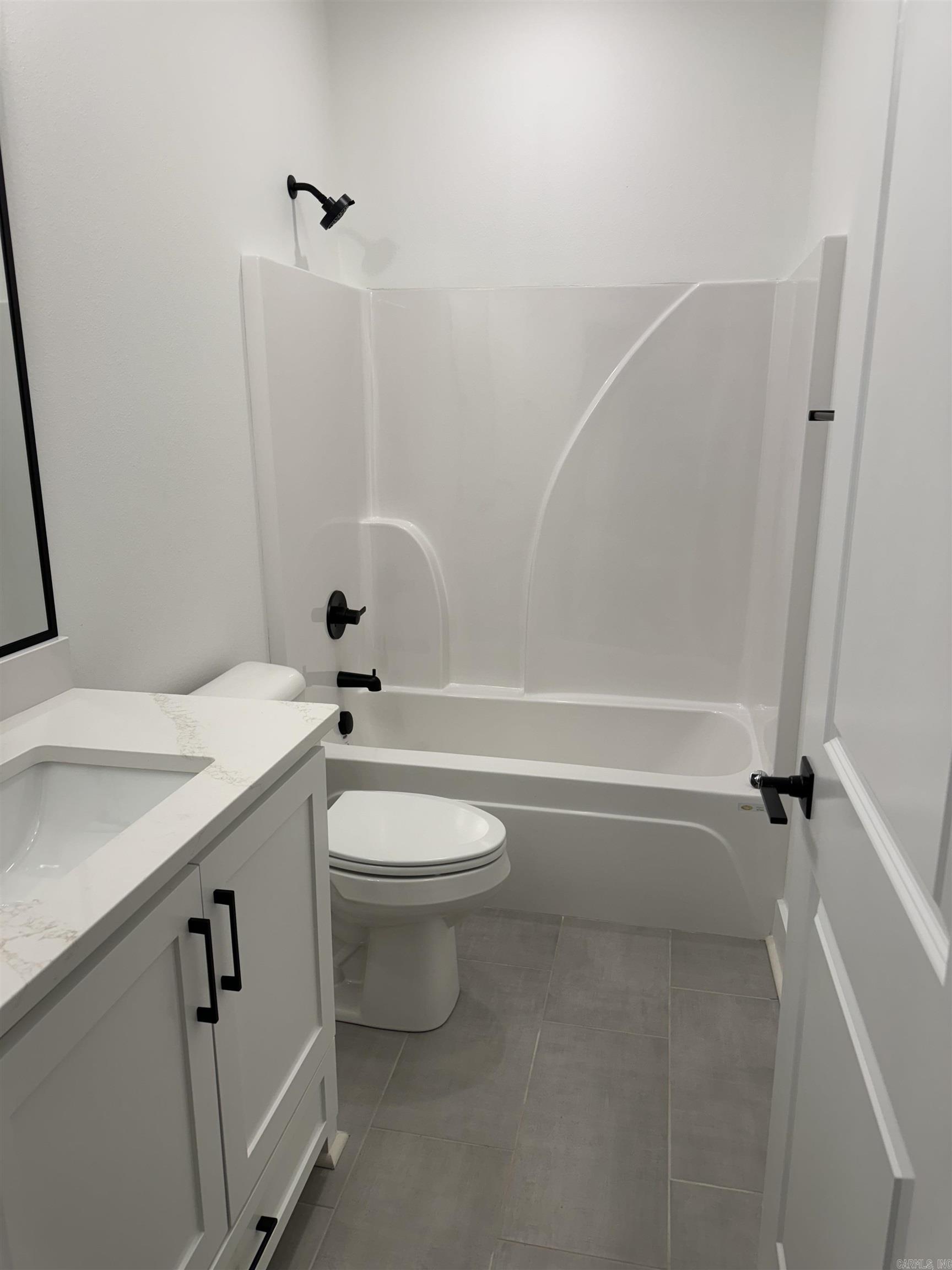 MIDTOWN BRYANT - Residential