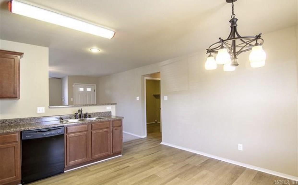 Woodside Place - Residential Lease