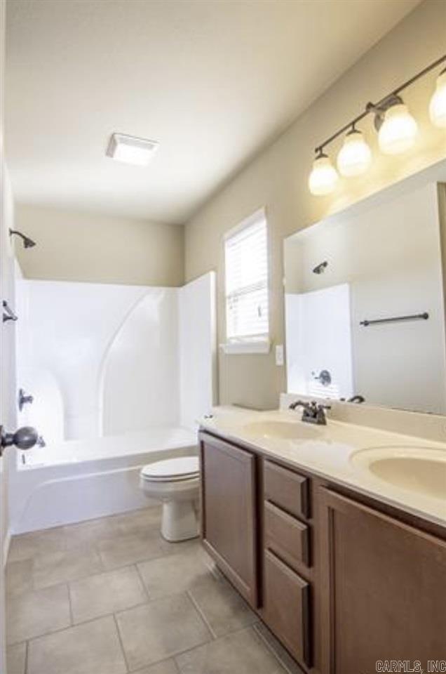 Woodside Place - Residential Lease